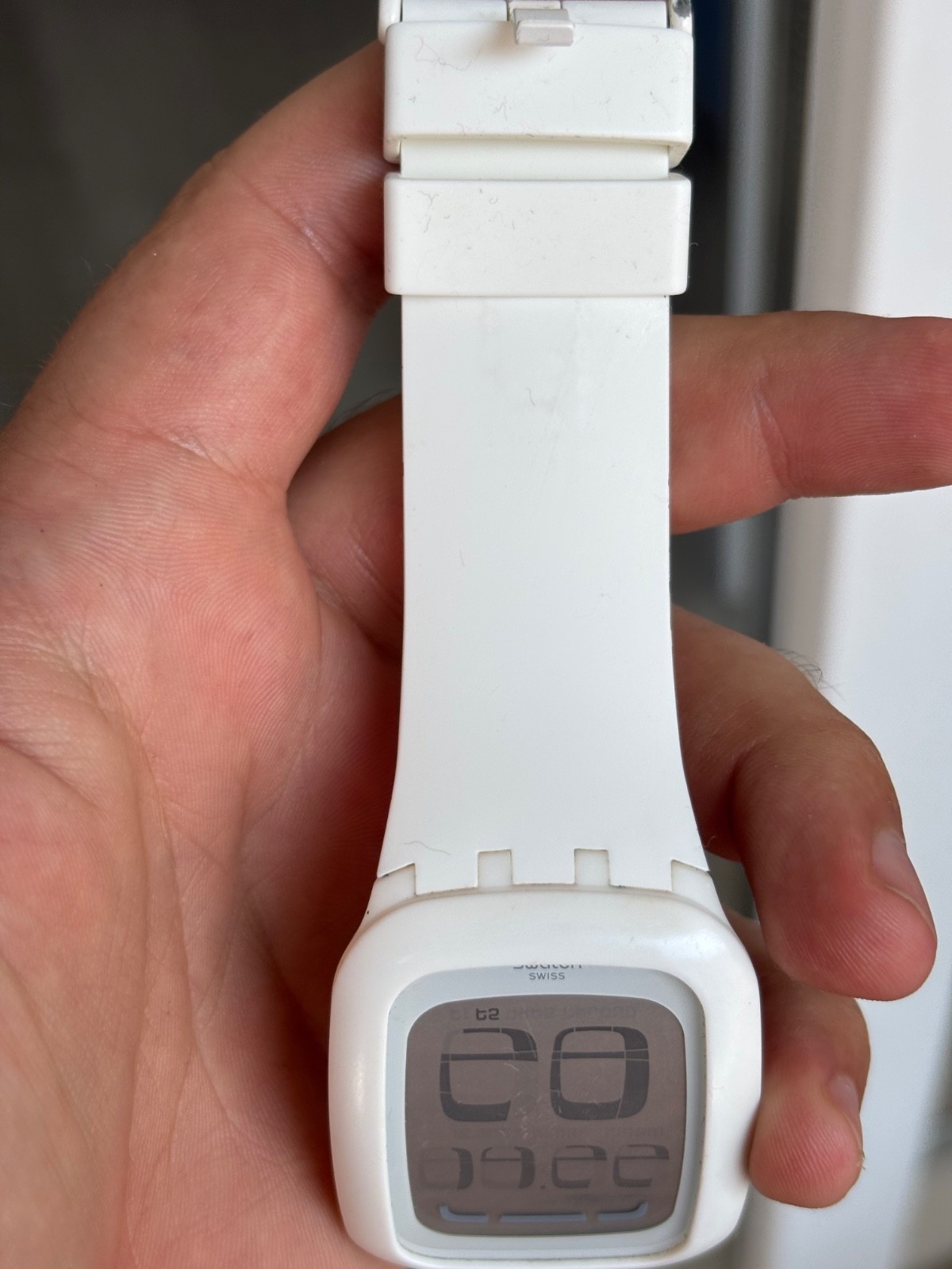 SWATCH Touch Range White Quartz 39mm Unisex