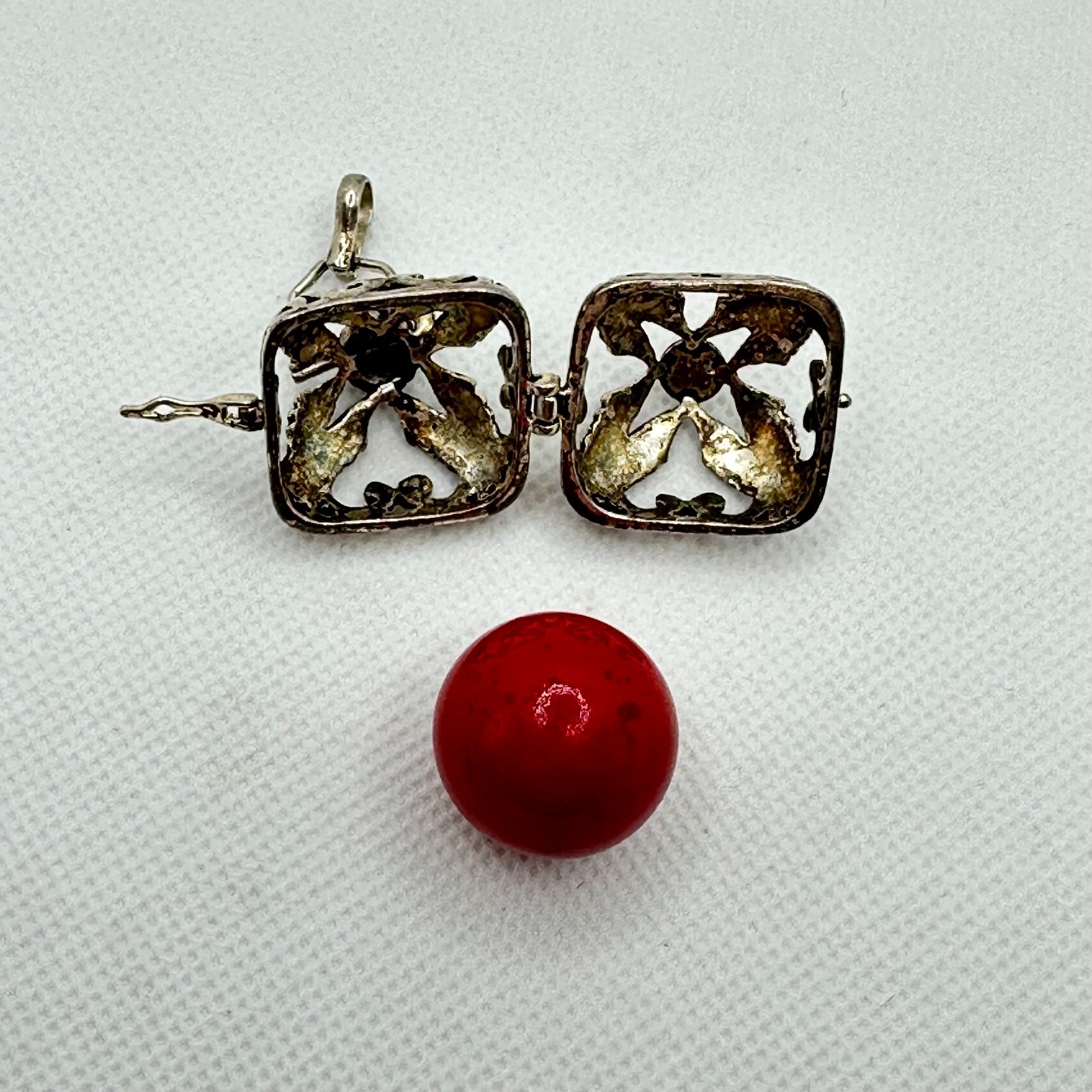 925 Sterling Silver Red Harmony Ball Pendant Cage Locket Chime Vintage