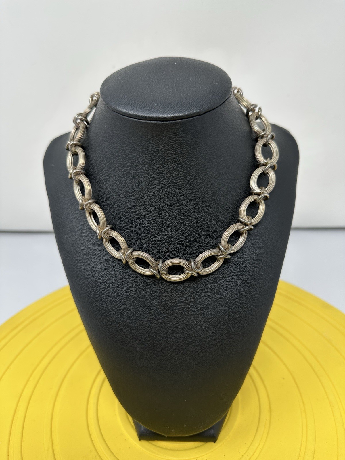 Sterling Silver Italian Oval-Link Chain Choker Necklace Elegant Modern 62g 15 In