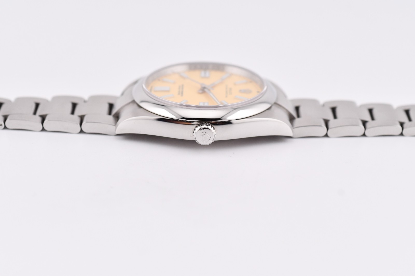 Rolex Oyster Perpetual 41mm Ref. 124300 Custom Beige Dial Box and Paper