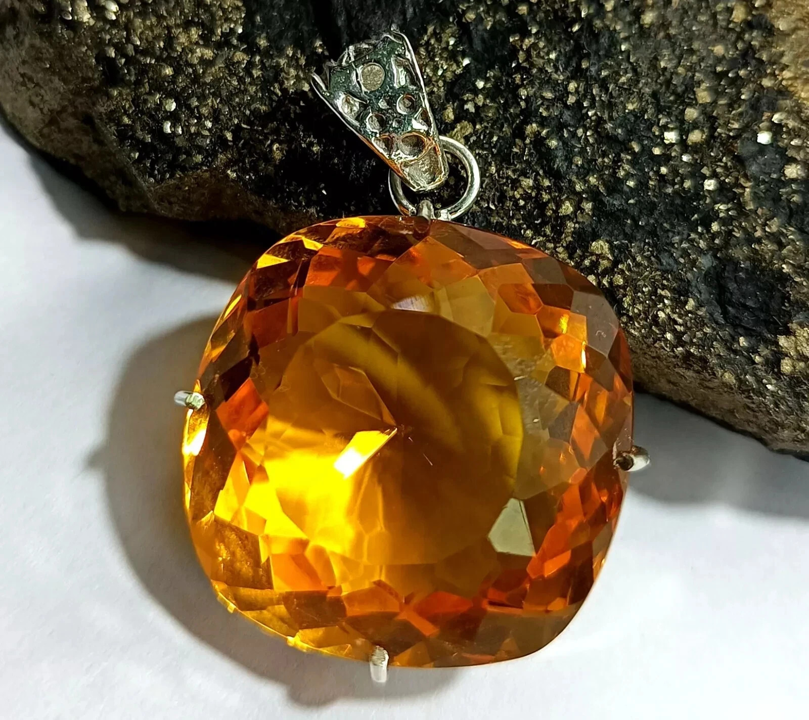 Natural 140 Ct Citrine 925 Sterling Silver Cushion Cut Pendant AAA Gem