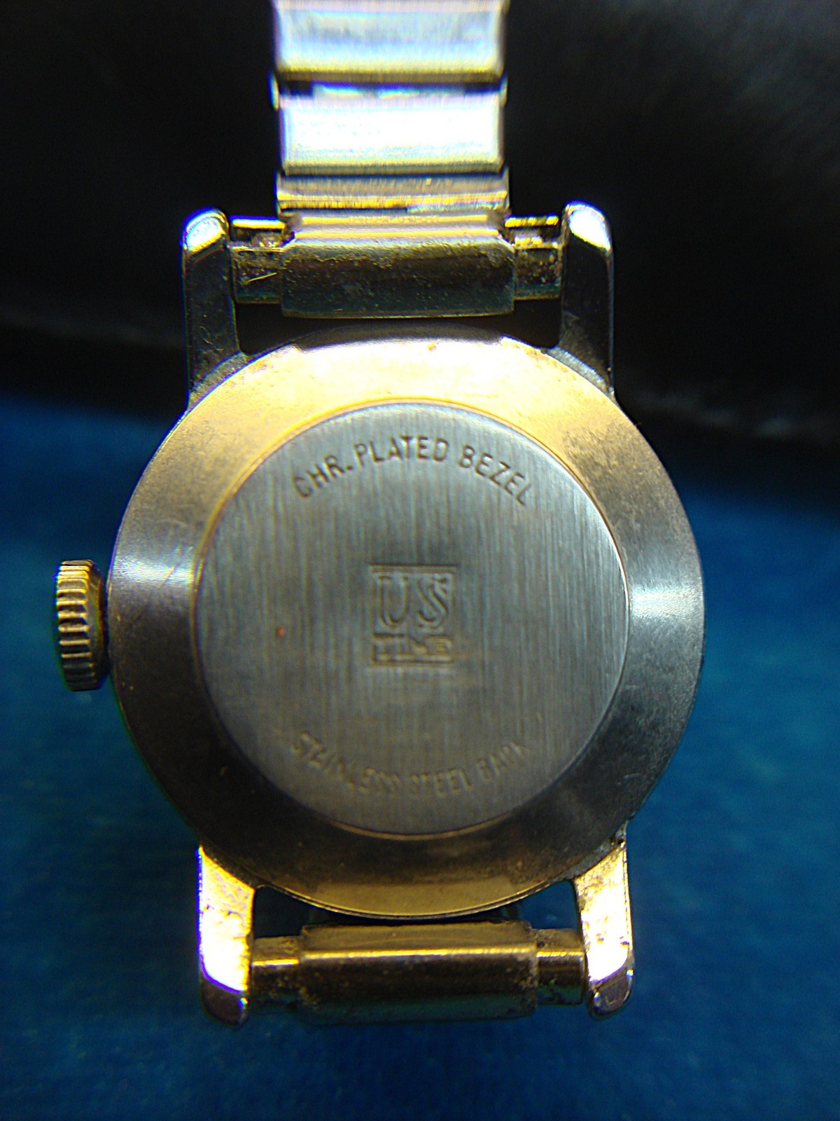 VINTAGE U.S.WATCH/INGERSOLL MICKEY MOUSE WRISTWATCH – STEM WIND TYPE