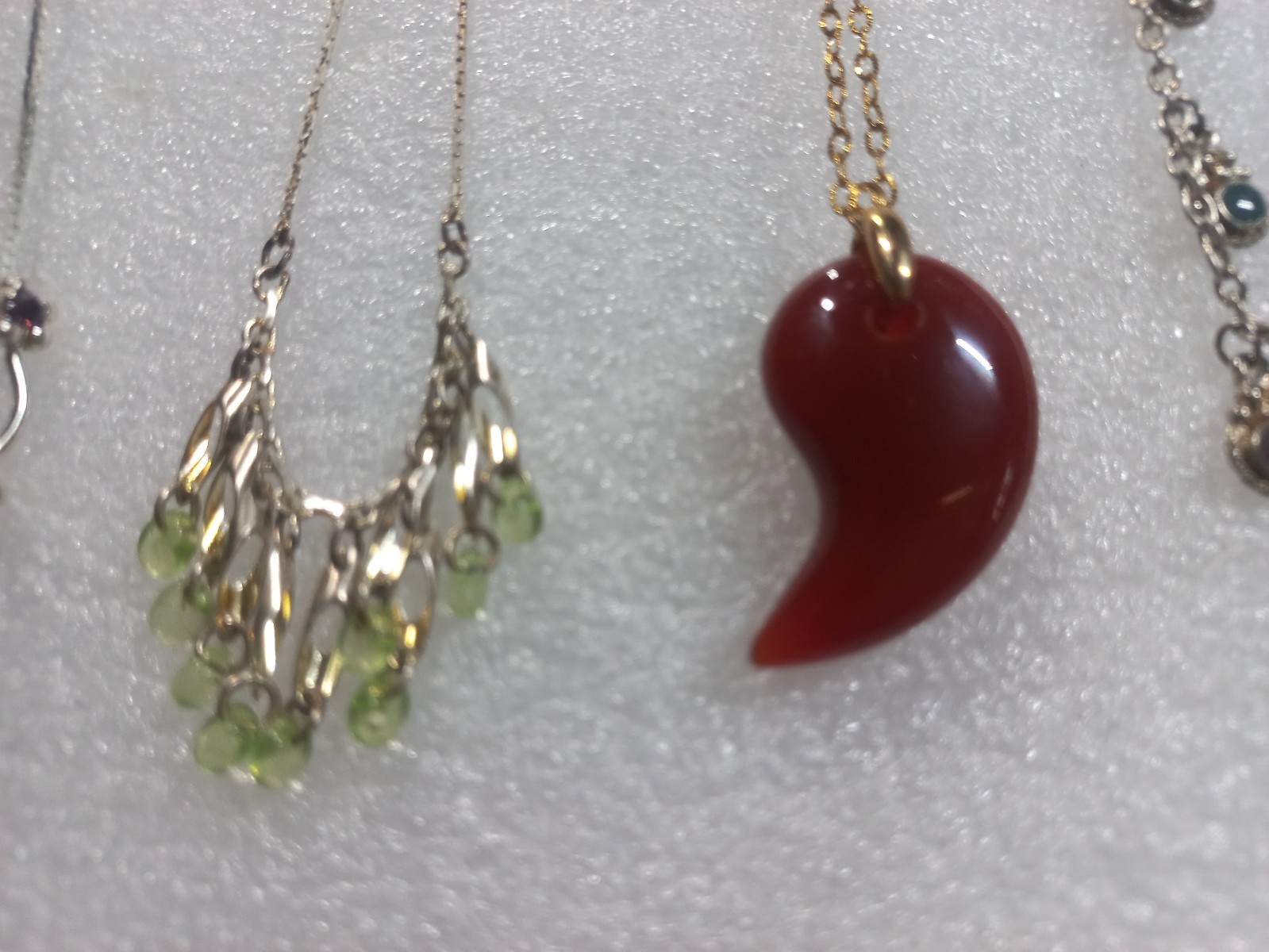 Vintage jewelry, set of 6 necklaces, various color combinations