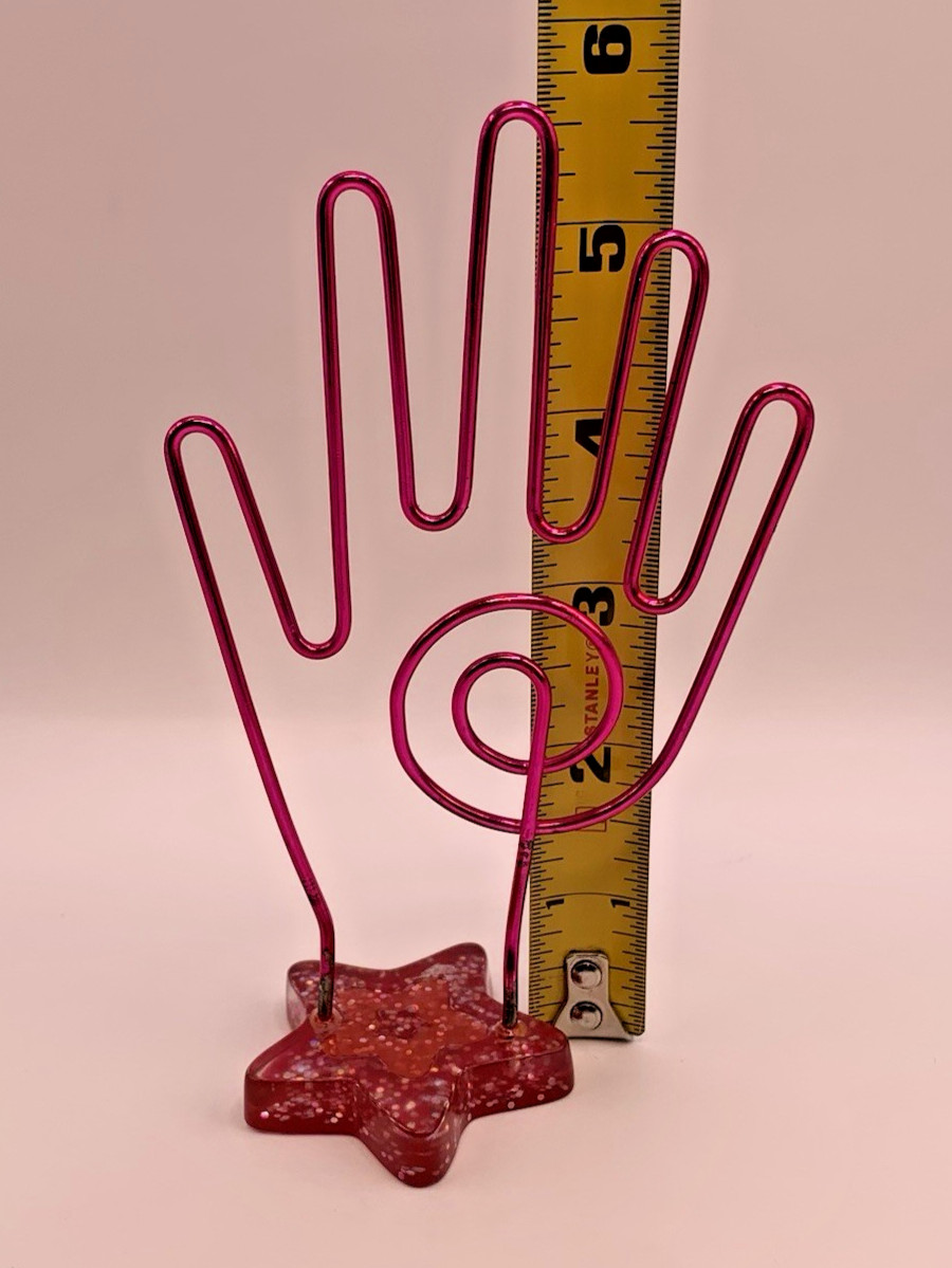 Vintage Y2K Hand For Jewelry or Photo Holder 5.75″ Tall Lucite Resin Base Pink