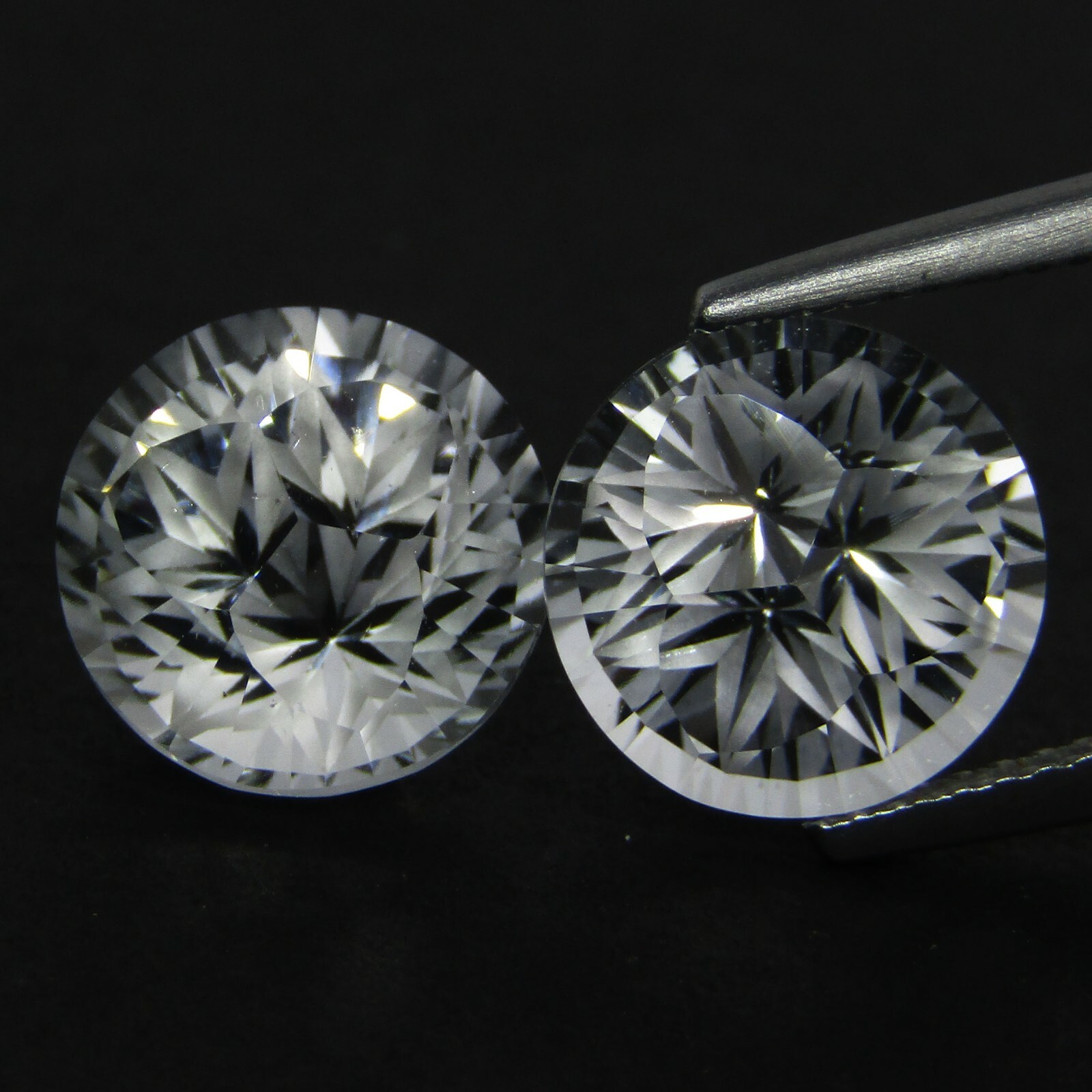 13.98Cts Sparkling Natural White Topaz 11mm Round Fancy Pair Gemstones Ref-VIDEO