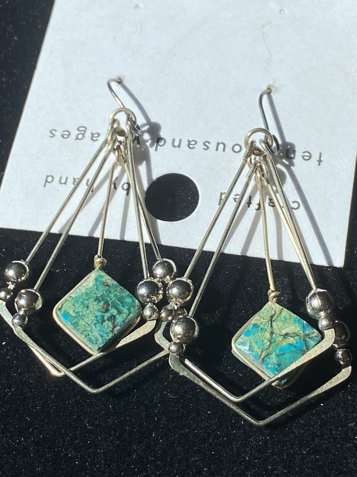 TEN THOUSAND VILLAGES Earrings Green Turquoise Dangle Silver Geo Boho Western