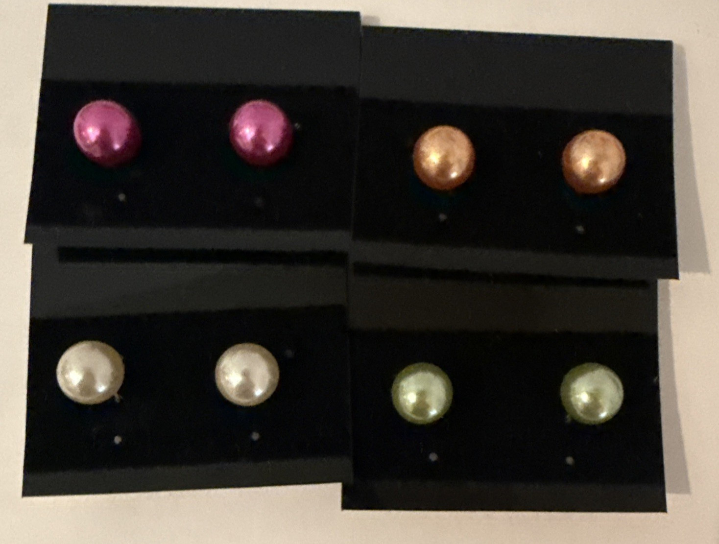 NEW Wholesale Lot 12 Pair Women’s Fashion Pierced Earrings Cards Costume Jewelry