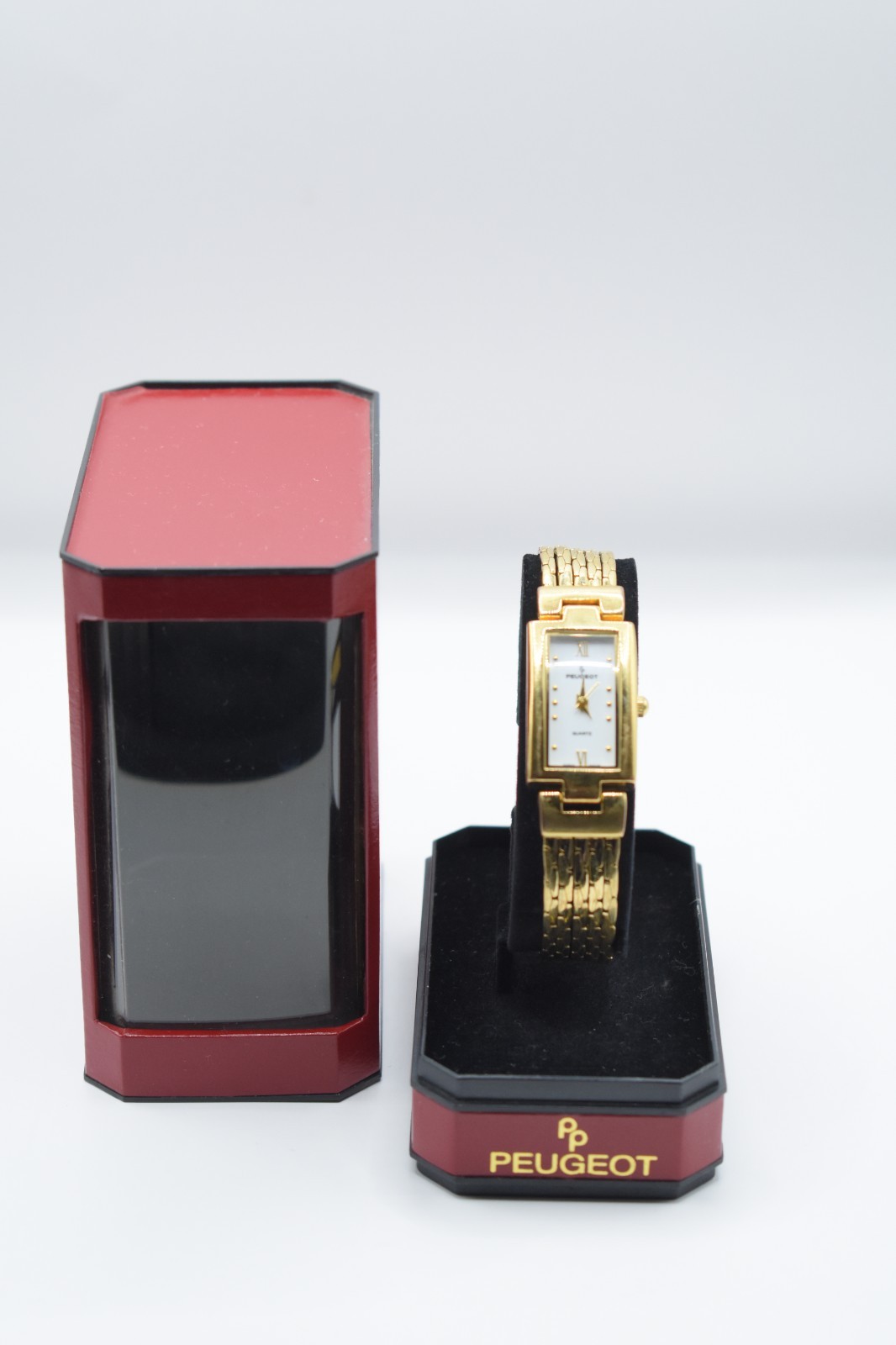 Peugeot Women’s Gold Tone Quartz Dress Watch White Dial w/ Original Box Runs