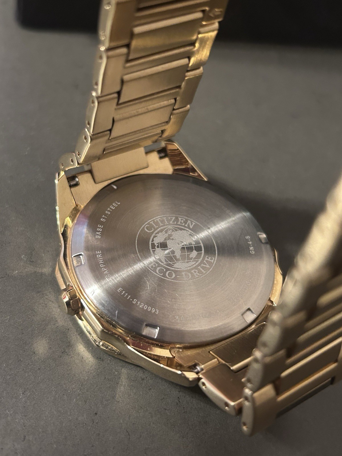 Citizen Eco-Drive Gold Tone Men’s Watch Sapphire Crystal Date E111 Working