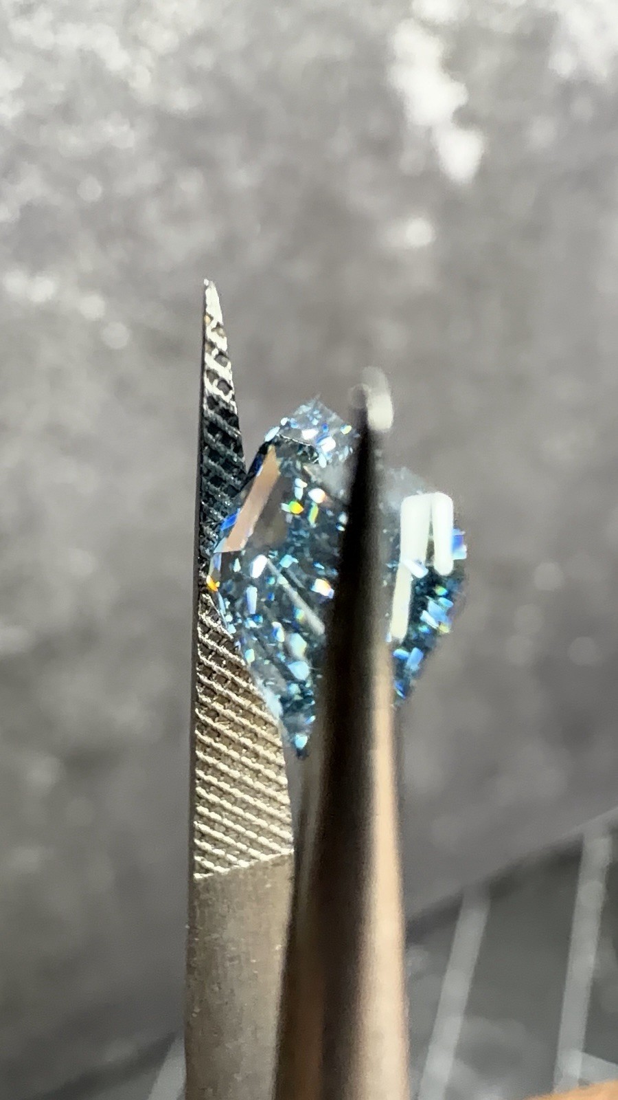 IGI Certified Lab-Created Diamond 2.06ct Emerald Cut Fancy Vivid Blue VS1