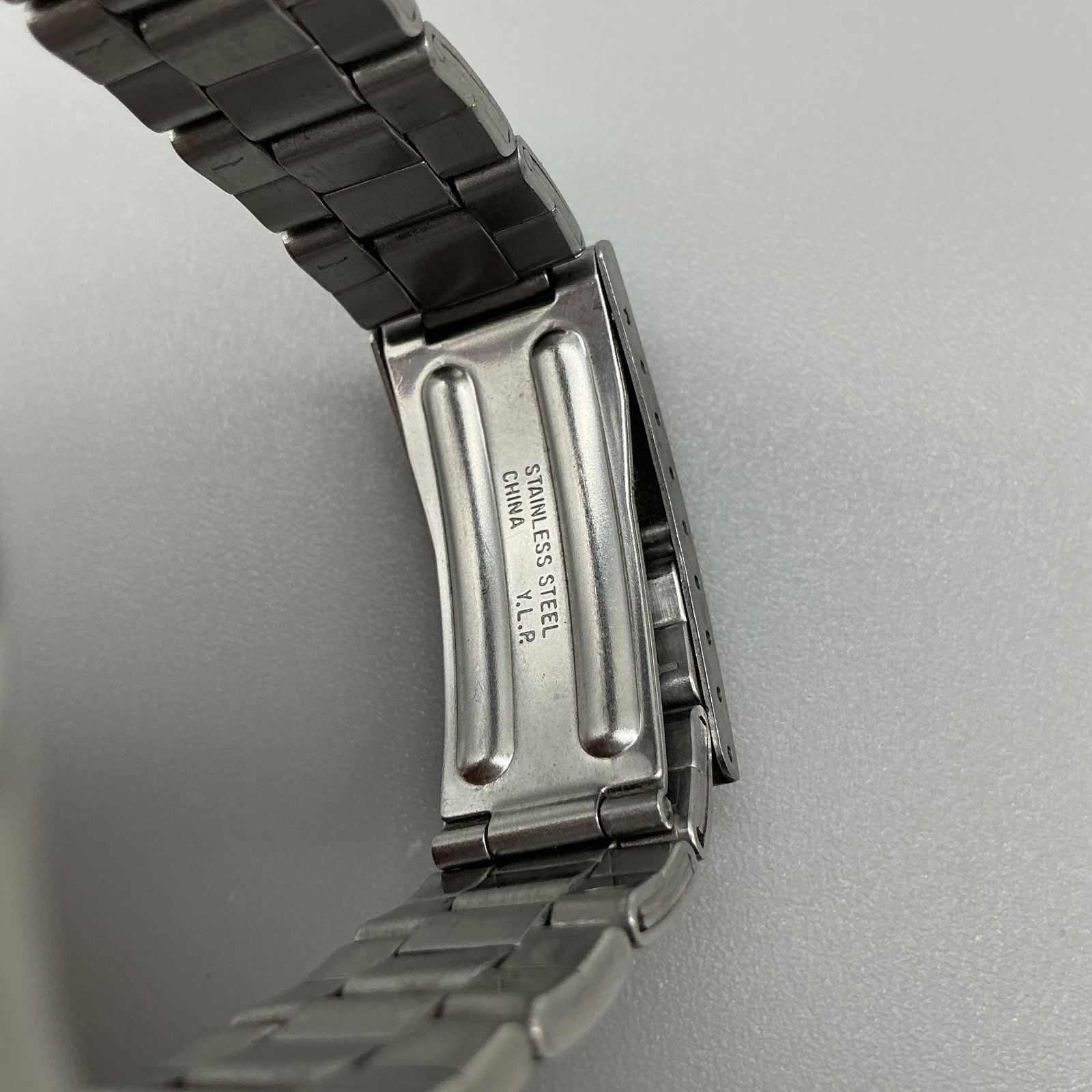 Timex Mens Watch 41mm Black Diver Day Date Stainless Steel New Battery 7″