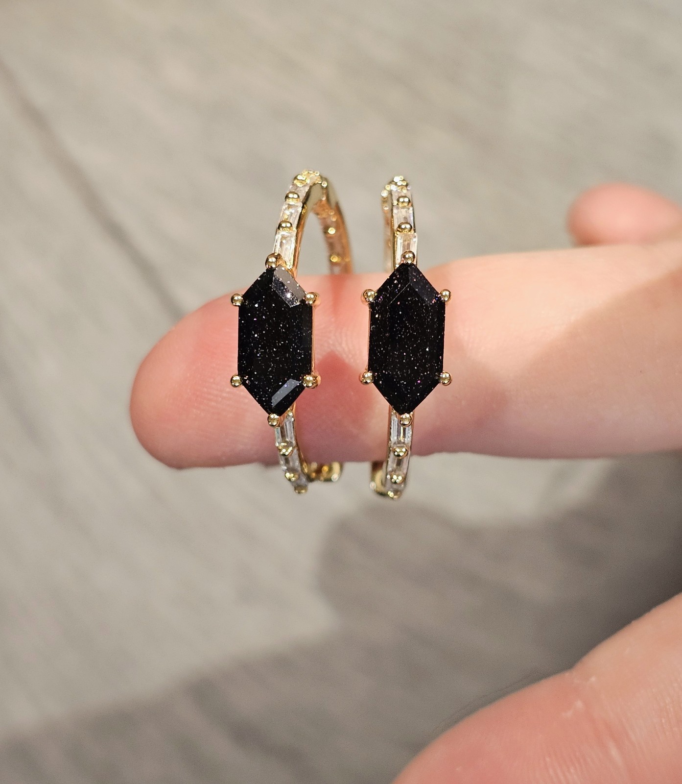 Untamed Bomb Party Wild Disobedience Lab Onyx Sandstone Earrings Gold Plating