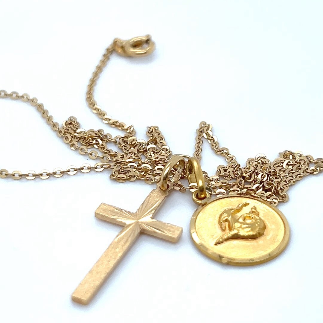 18ct Gold 60cm Chain with Zodiac Capricorn and Cross Charms