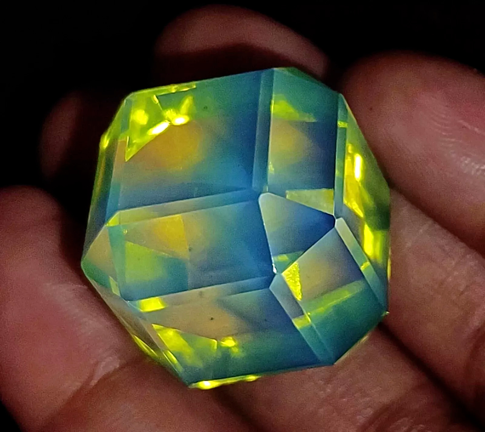A+Natural 115 Ct Green Opal Cube Welo Australian Untreated Certified Gemstone