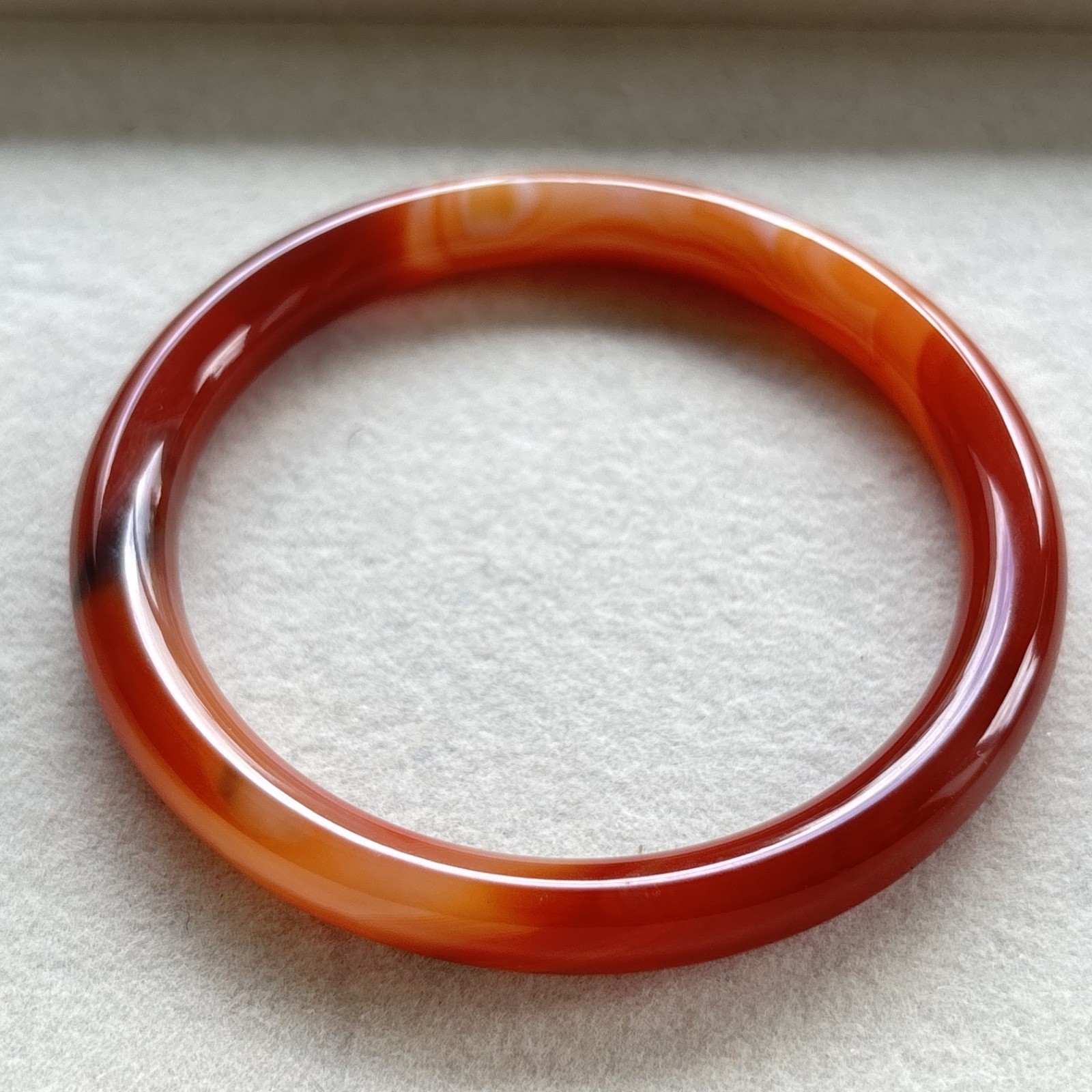 61mm Carnelian Agate Bangles Bracelets Red Lace Agate Banding