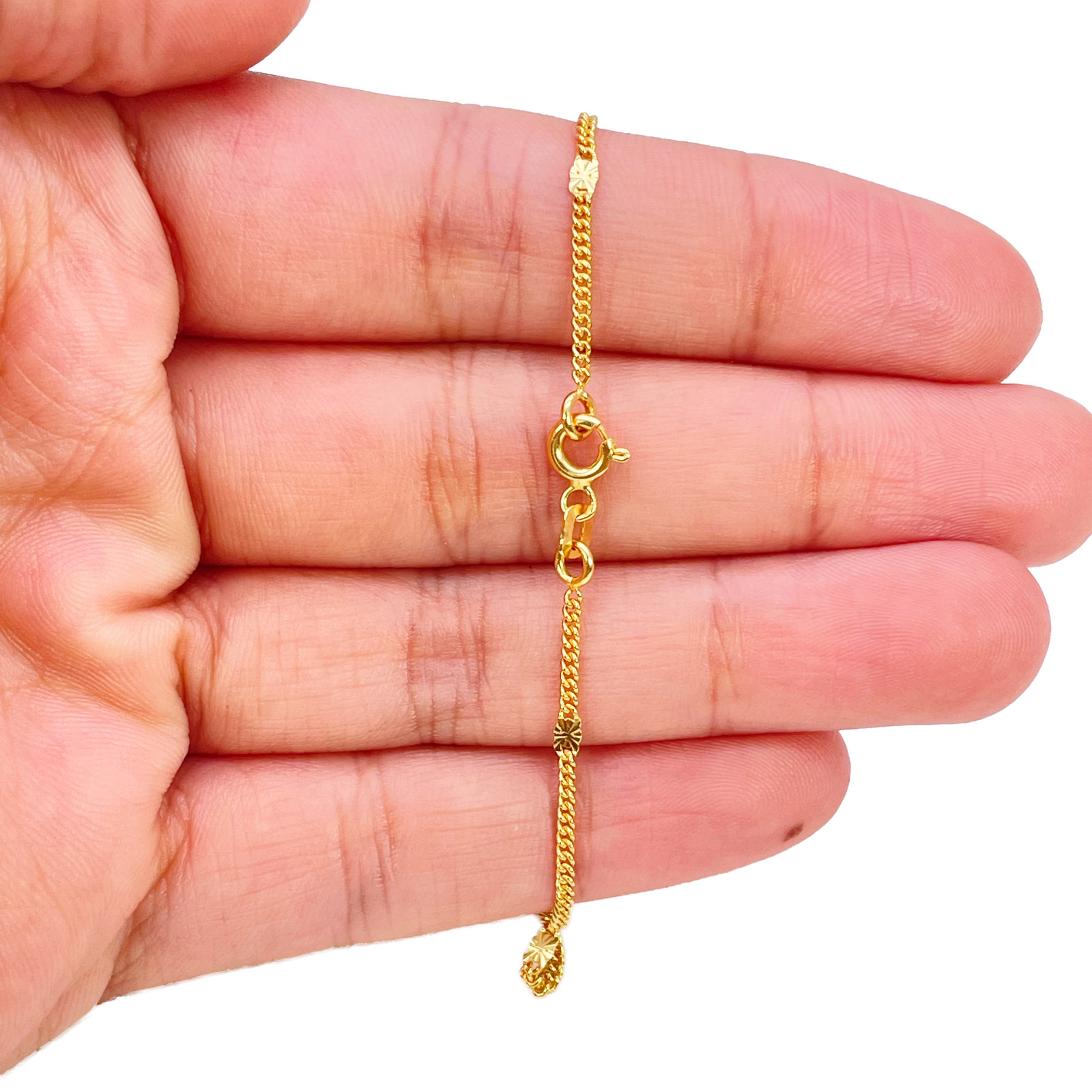 22ct Yellow Gold Curb Chain Bracelet with Diamond Cut Detail Links 7 Inches