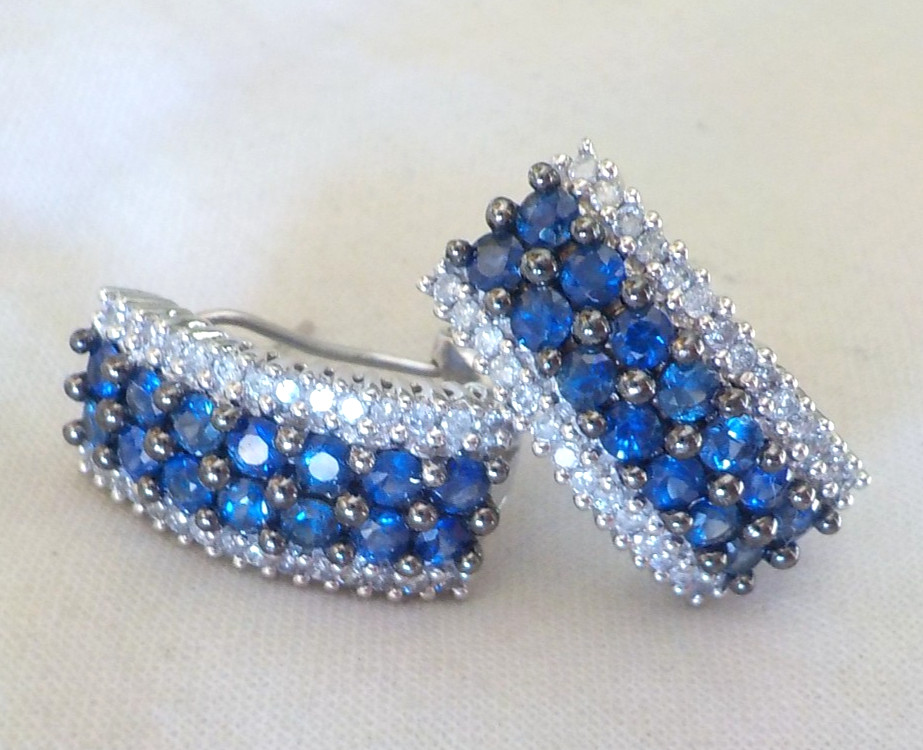 Heavy 14k White Gold Hoop Sapphire Diamond Earrings – 7.90 gms, 0.75 in, 2.52 ct