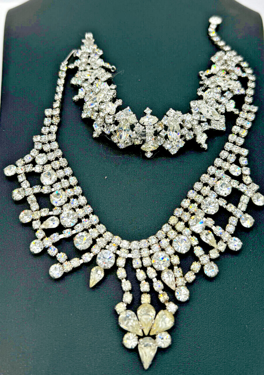 Rhinestone Necklace 16″ choker adjustable Bracelet 8″ Silver Tone Sparkles