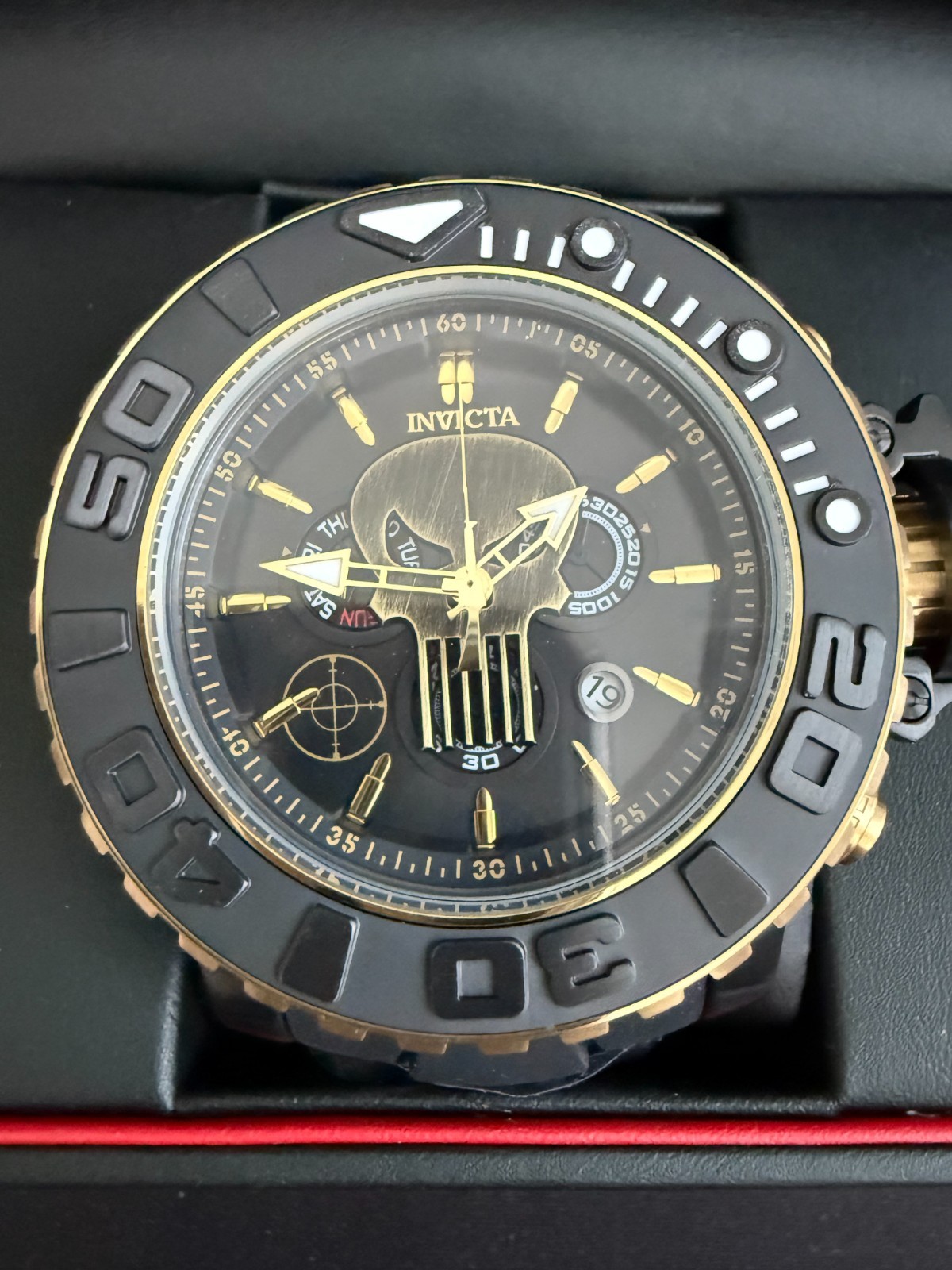 Invicta Marvel Punisher Men’s Limited Edition Gold Watch 285/3000