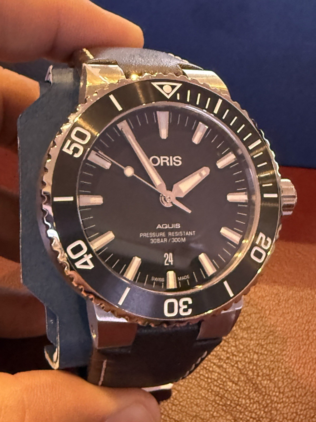 Oris Aquis Date Men’s Black Watch – 01 733 7730 4124 MINT 43.5mm