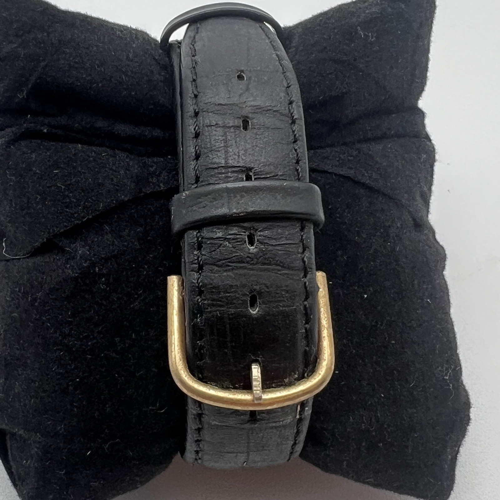 Vintage GOTHIC Jar Proof Manual Wind Men’s Wristwatch from the mid-20th century
