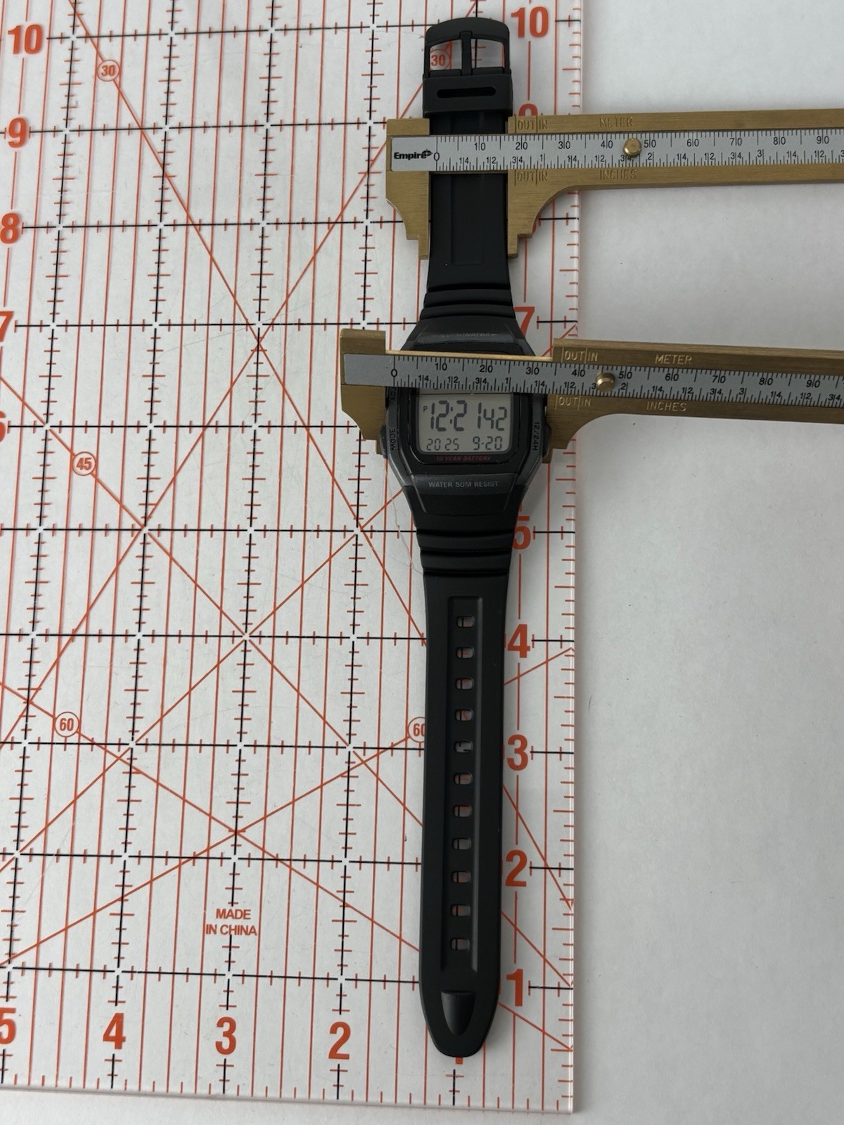 Vintage Casio Illuminator W-96H 36mm Black Digital Watch w/Band & New Battery
