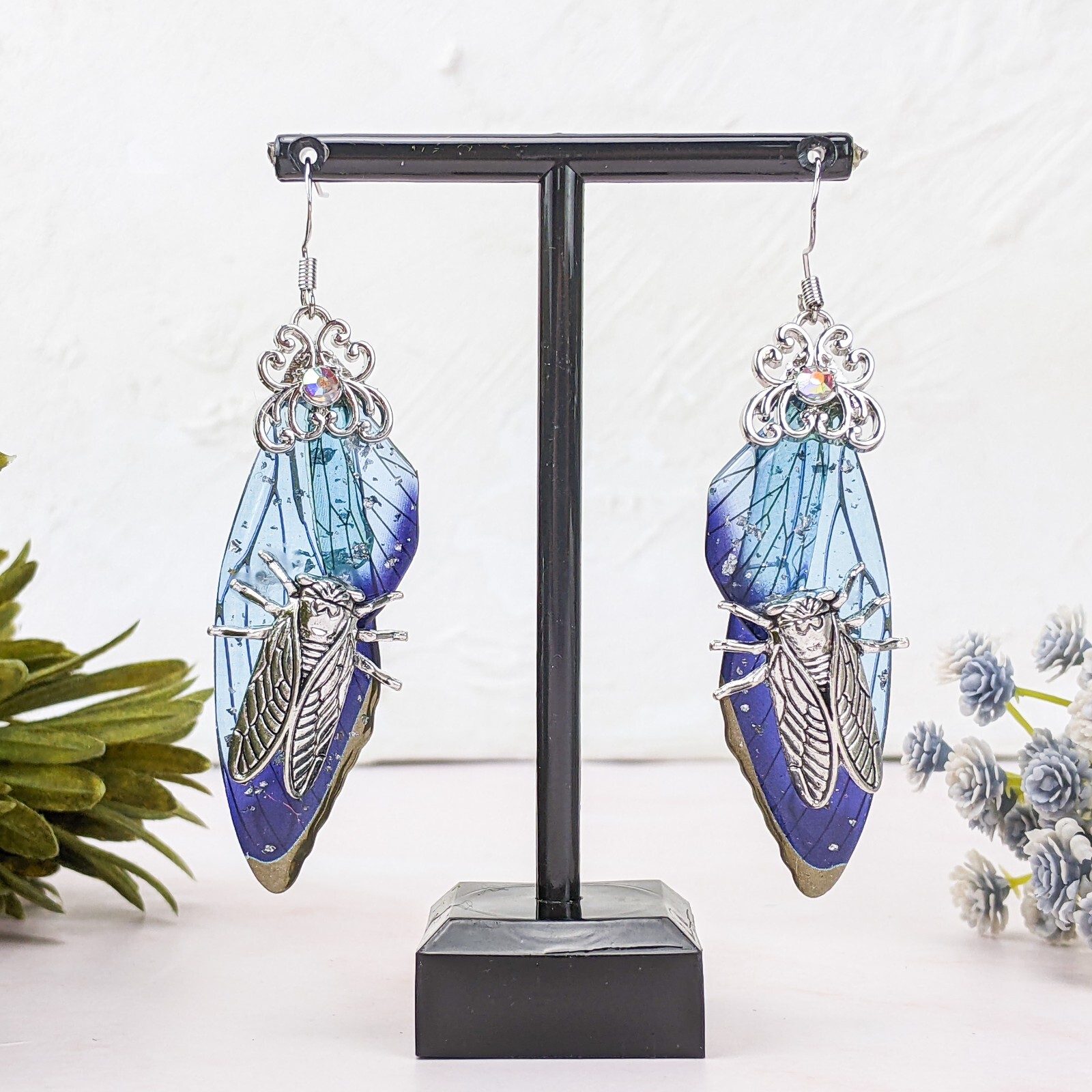 f40g Locust wing & locust earrings jewelry curiosities oddities insect cicada
