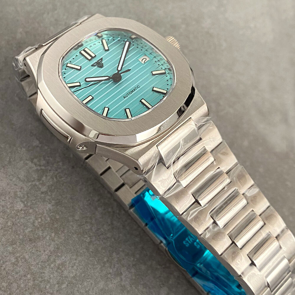 Square 40mm Retro Dress Sapphire 20ATM Green Luminous NH35A Automatic Watches