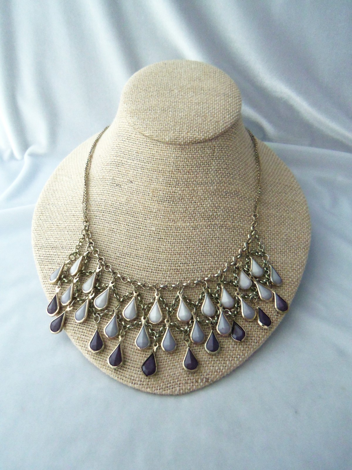 Vintage Liz Claiborne Shades of Purple Teardrops Fringe Bib Necklace