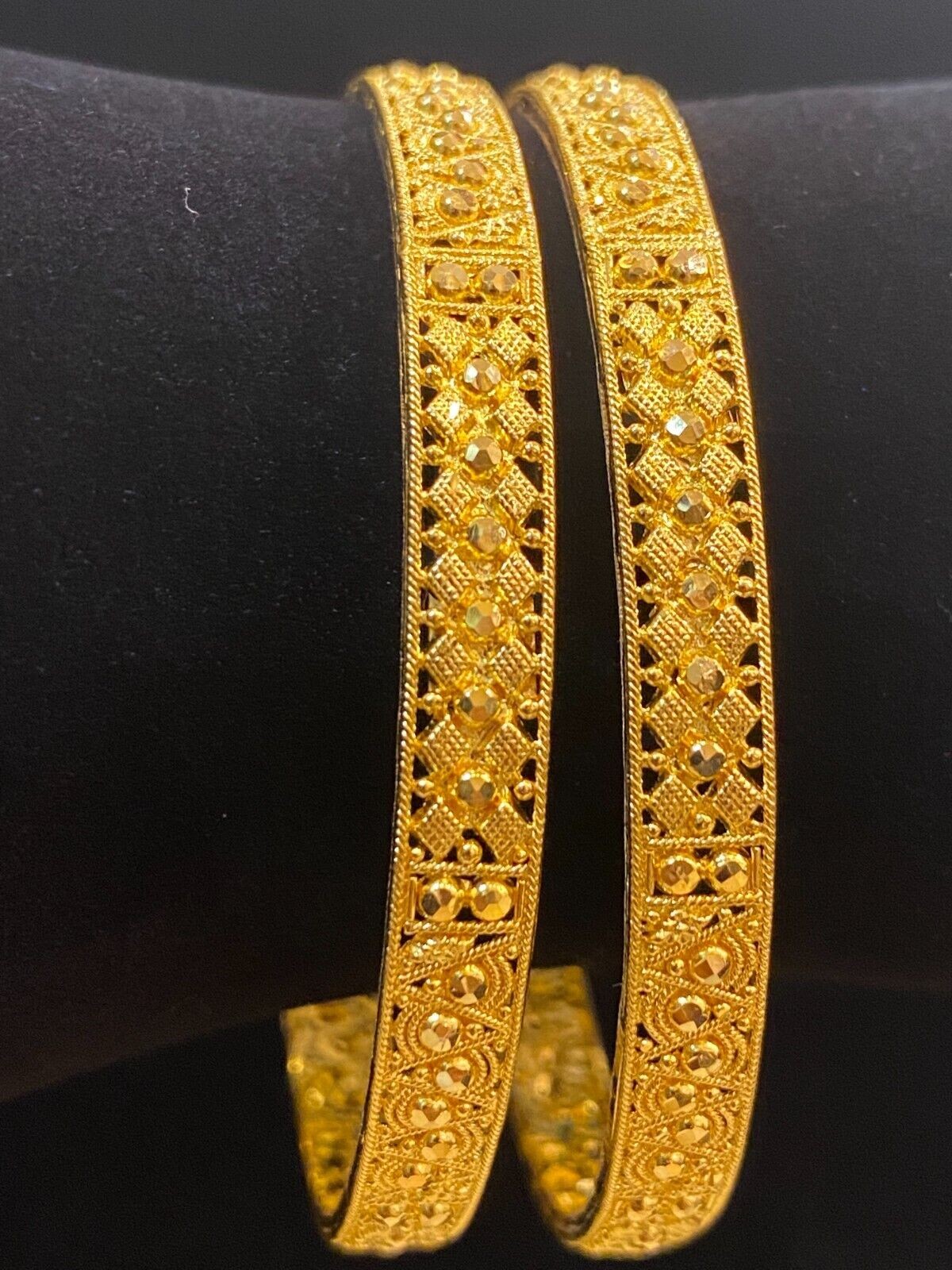 Classy Dubai Handmade 6.40MM Bangles Bracelet In 916 Solid 22K Yellow Gold