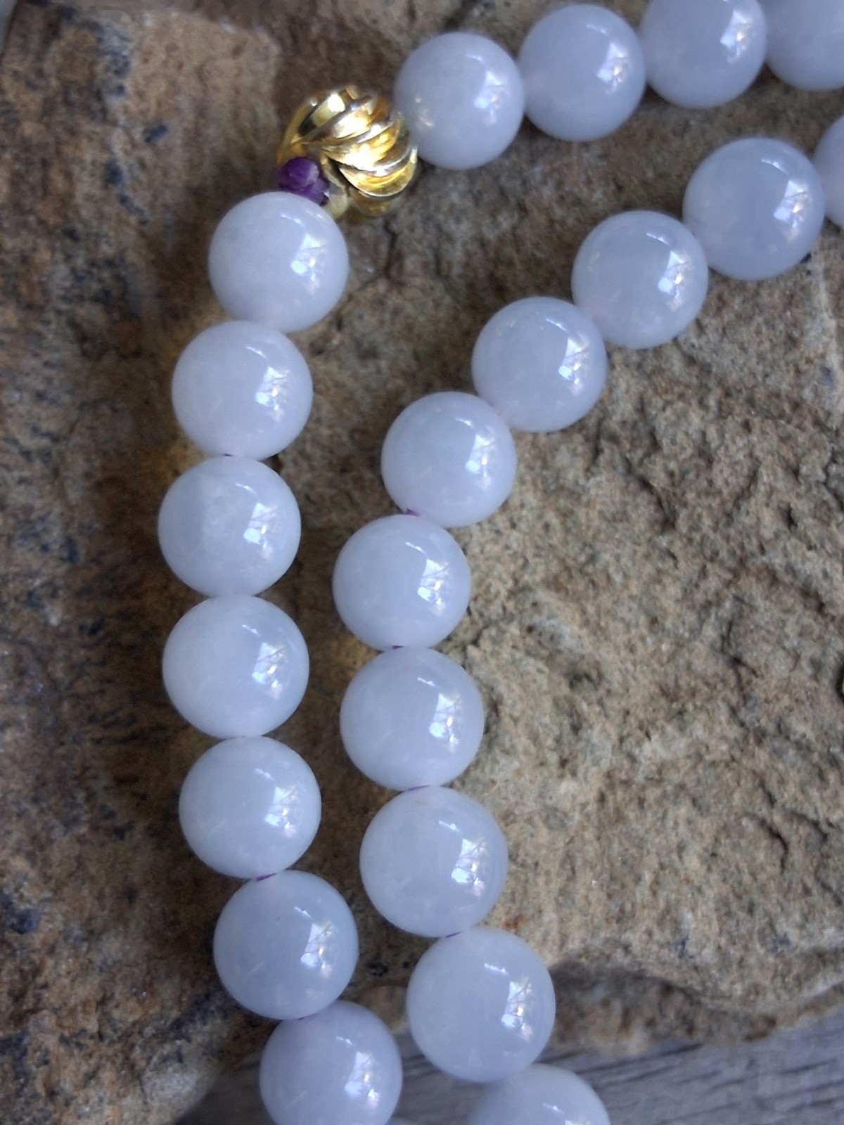 Certified Jadeite Round Beaded Strand Necklace, with Gold-Tone Clasp 25in, 7.6mm