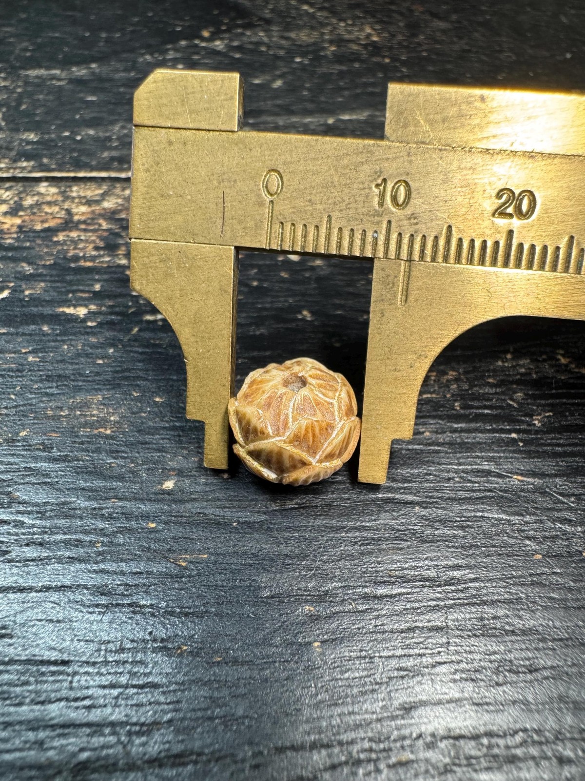Hand-Carved Lotus Yak Bone Bead | Vintage Style Lotus Guru Bead | Himalayan Flo