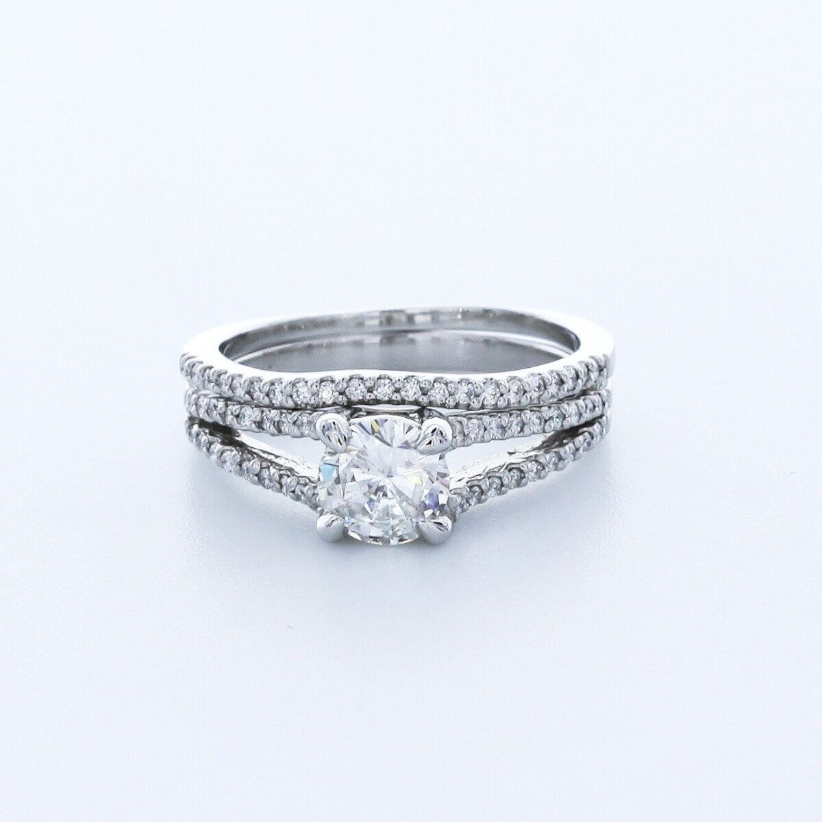 1.5CT Natural Diamond F/SI1 Round Cut Platinum Split-Band Side-Stone Ring Set