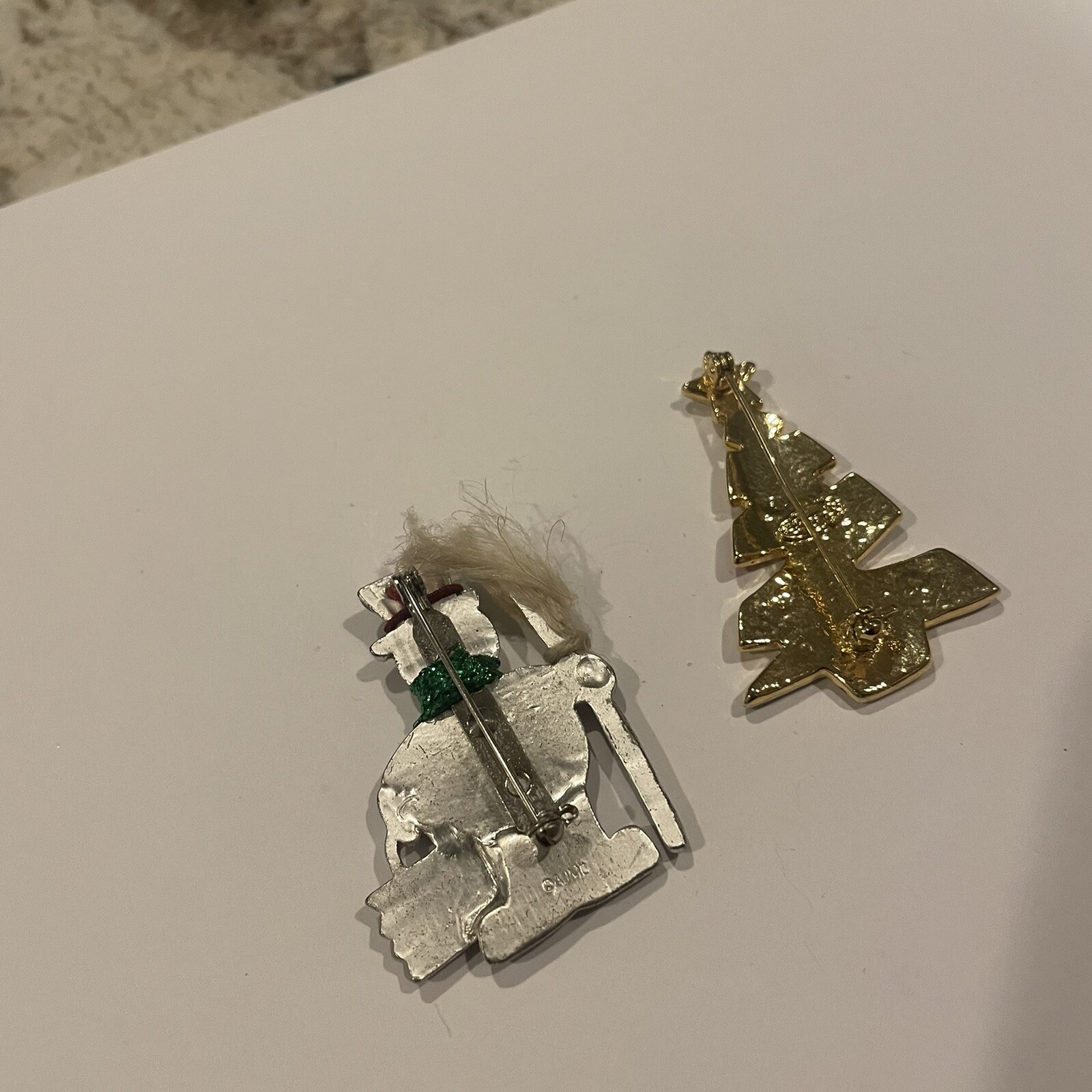 Danecraft Christmas Tree / AJMC Happy Holiday Snowman Lot Of 2 Brooch Pin