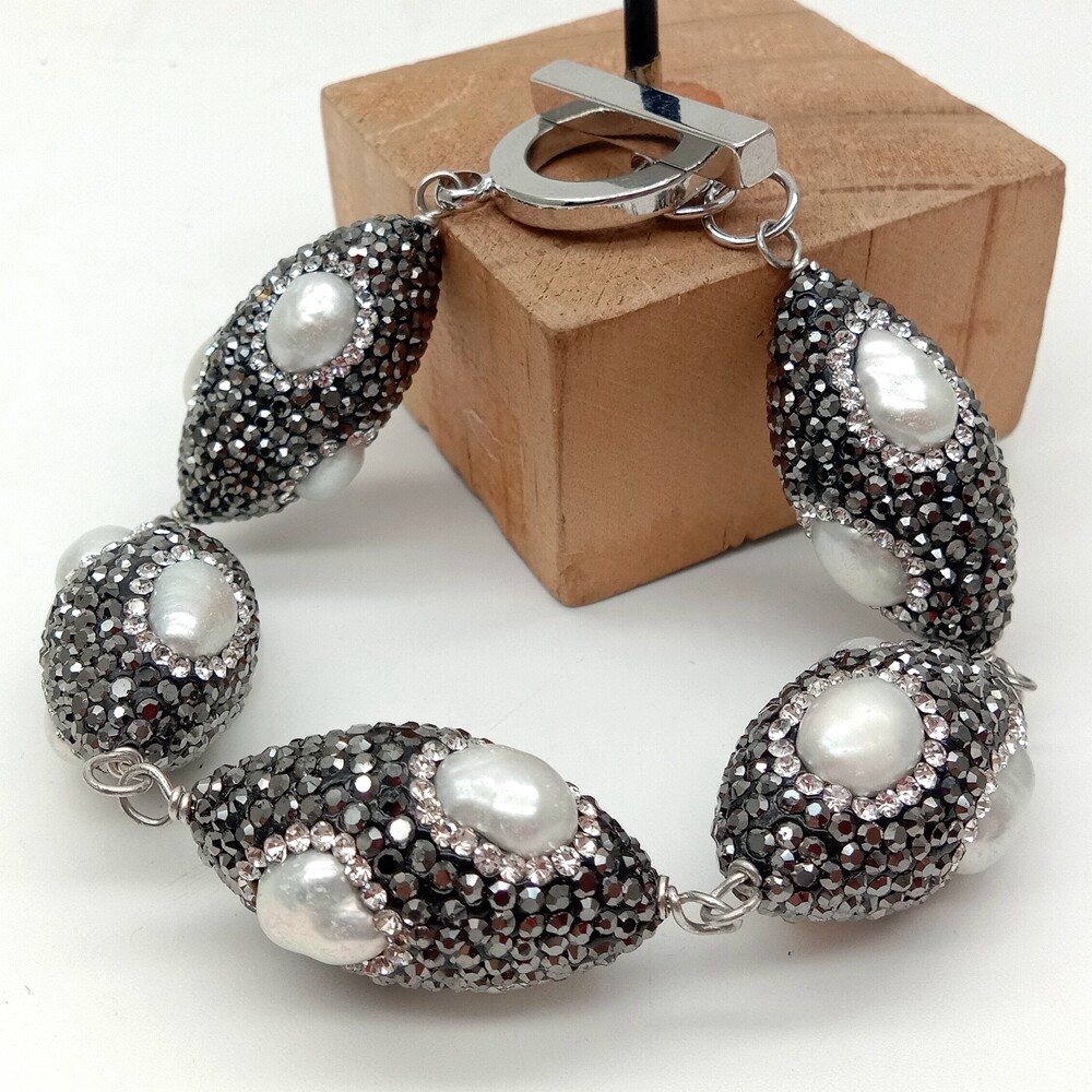 8.5″ Freshwater Cultured White Pearl Black Rhinestone Pave Olive shape Bracelet