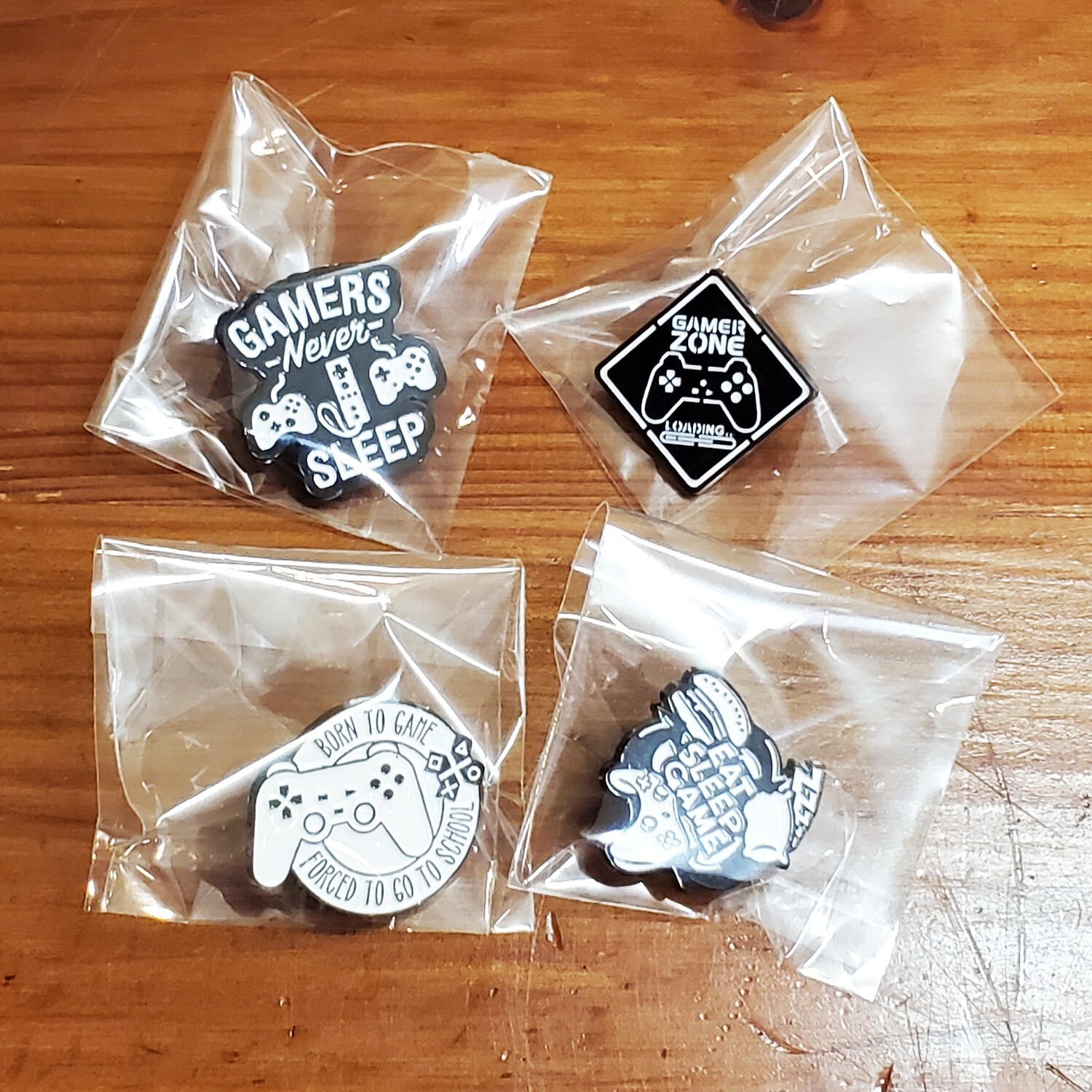 4 video game themed enamel pins – kids gamer gift pin set