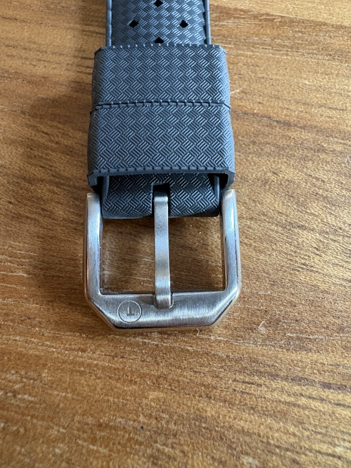 Genuine Tropic Brand 20mm Anthracite Grey Rubber Watch Strap