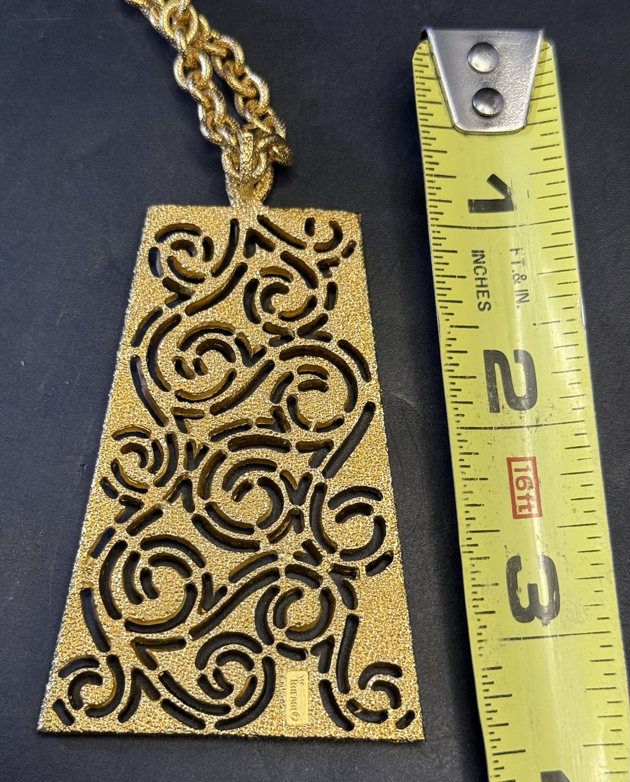Trifari Necklace Gold Tone Pendant Rectangular See Pics For Details S3.4