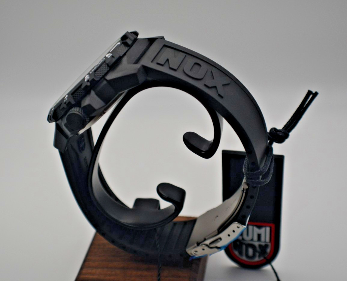 Luminox Men’s Watch Commando Raider Compass Beige Dial Black Rubber Strap 3321
