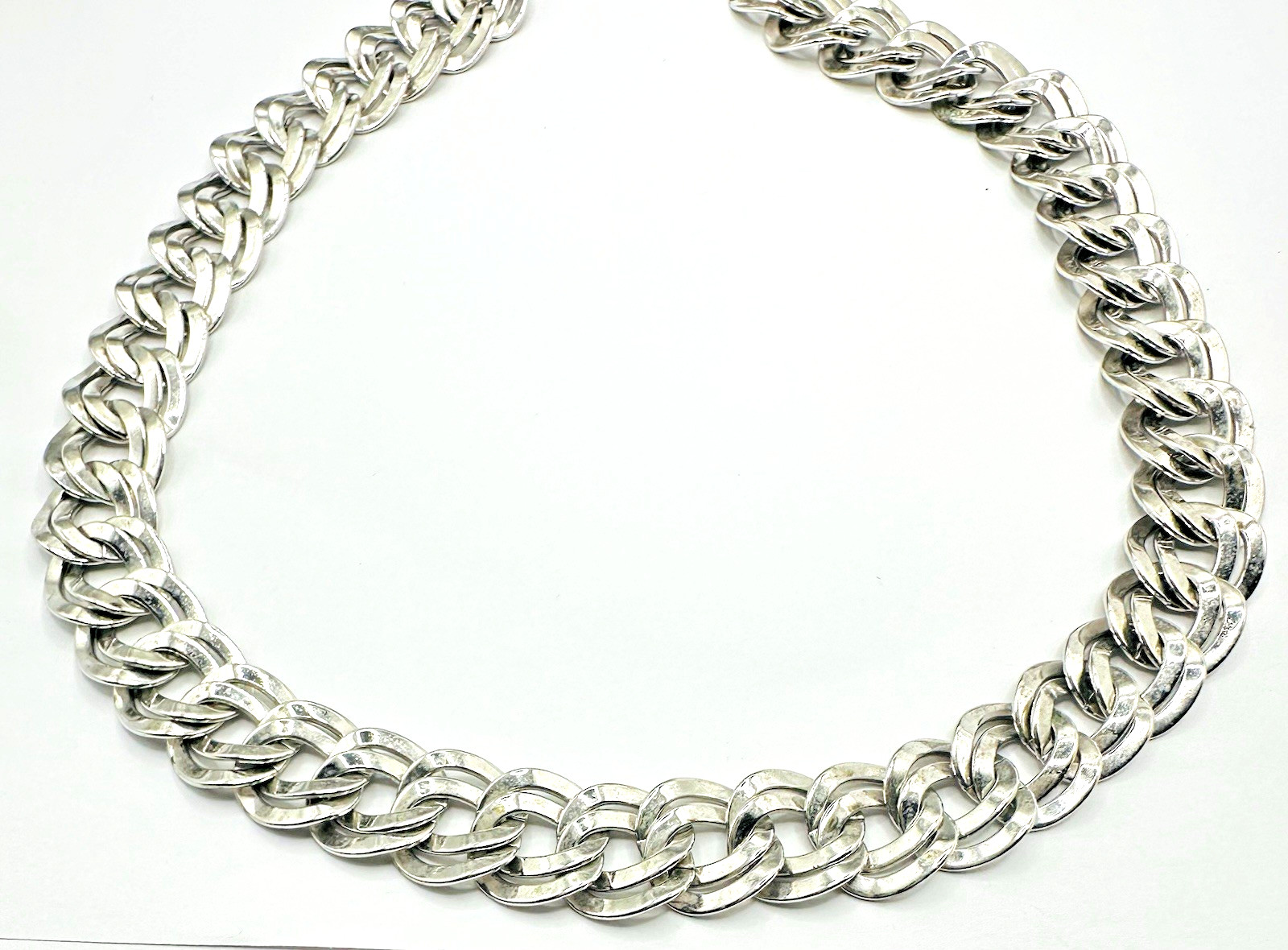 MONET SILVERTONED WITH DOUBLE LINKS HOOK CLASP NECKLACE# 23-26