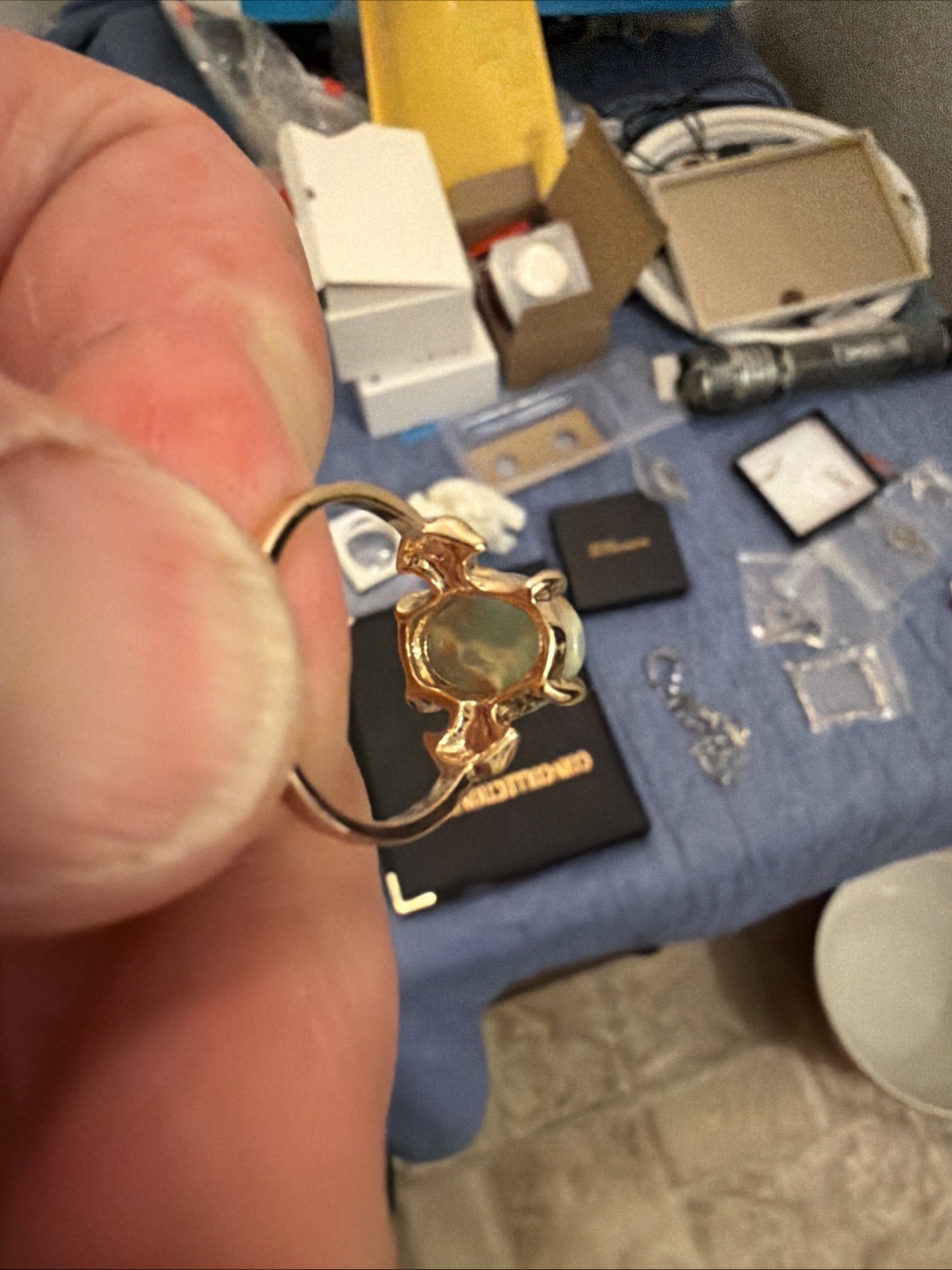 Woman’s Estate Sale Ring Priced To Sell Fast Don’t Miss Out/ size 8 /3.2grams