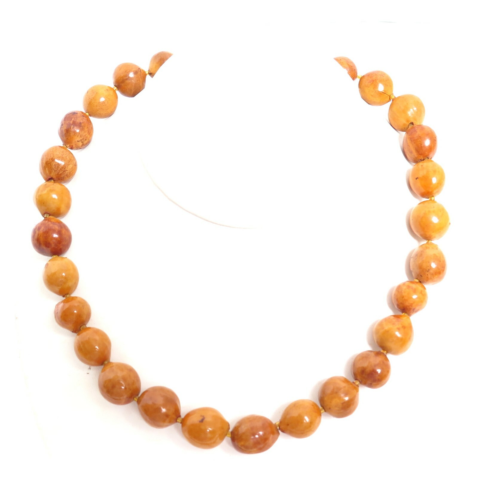 VINTAGE FAUX AMBER ORGANIC MATTER SEED NUT BEADED NECKLACE*BOHO*18″ X 12mm BEADS