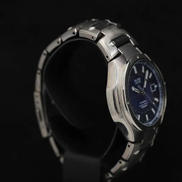 Working condition, excellent condition Seiko Alba Solar Titanium V145-0AG0 Navy