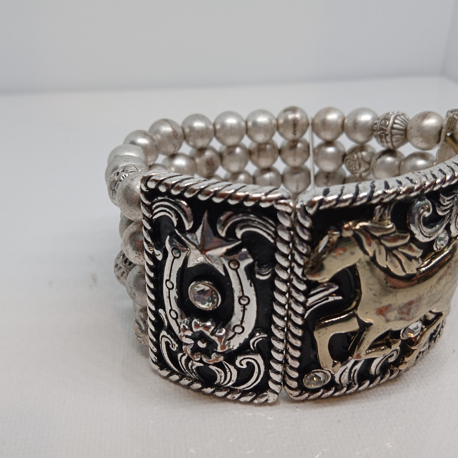 Horse Horseshoe Boot Silvertone Faux Silver Grey Designs Beads 4 Strands Stretch