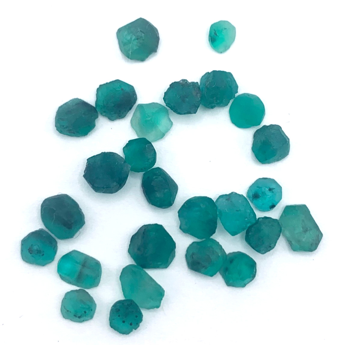 Emerald Preform Rough Lot 26 Pcs 11.40 Tcw Clarity I1 Natural Green Brazil N014