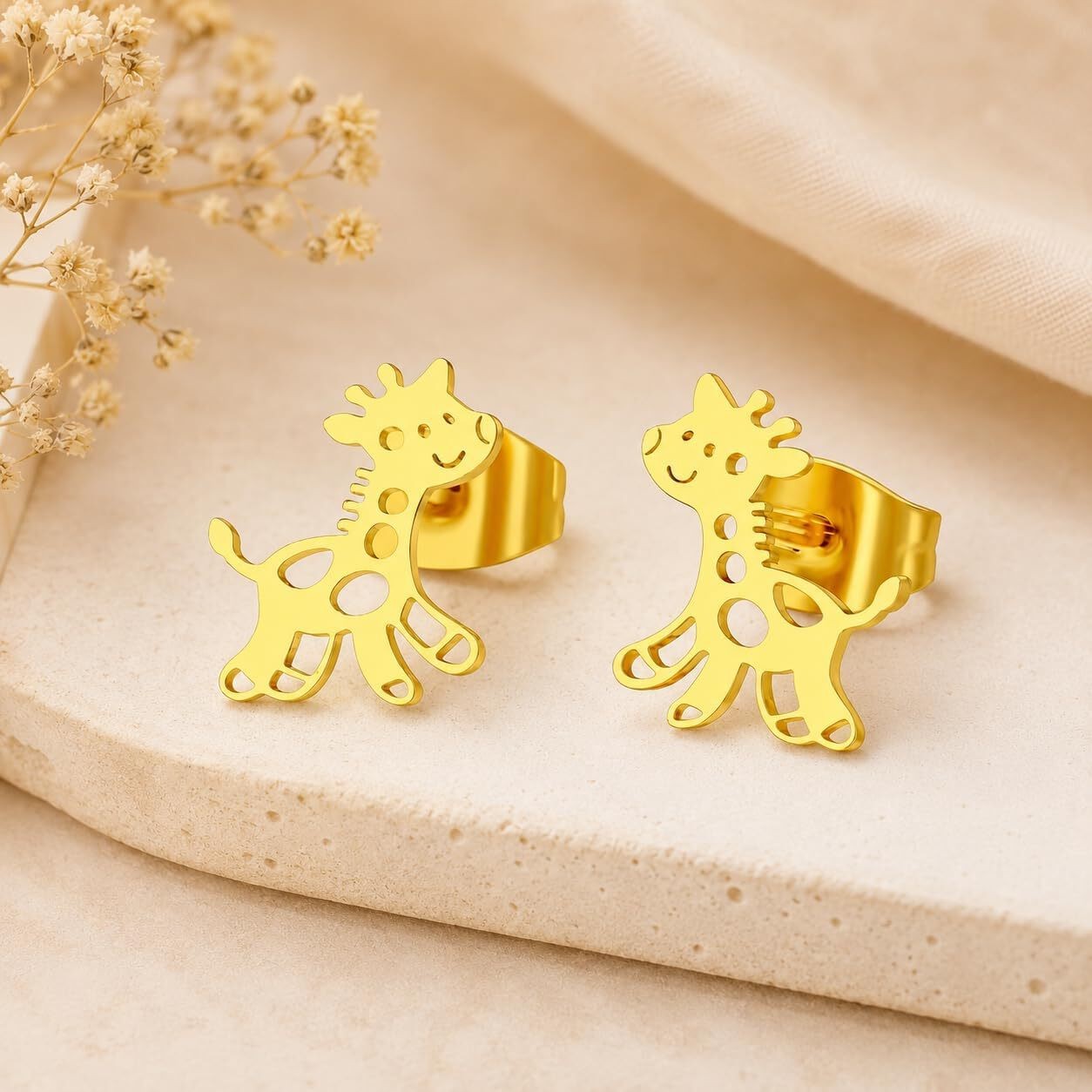SUPAC Giraffe Stud Earrings – Black, Silver, Rose Gold, Gold
