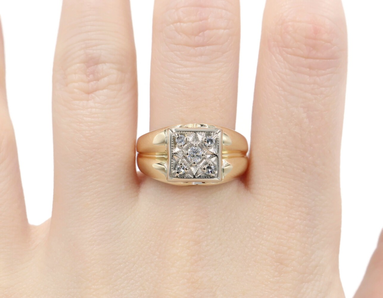 Men’s Vintage-Style 0.27 Ctw Round Diamond 14KT Two-Tone Gold Estate Ring – 6.2g