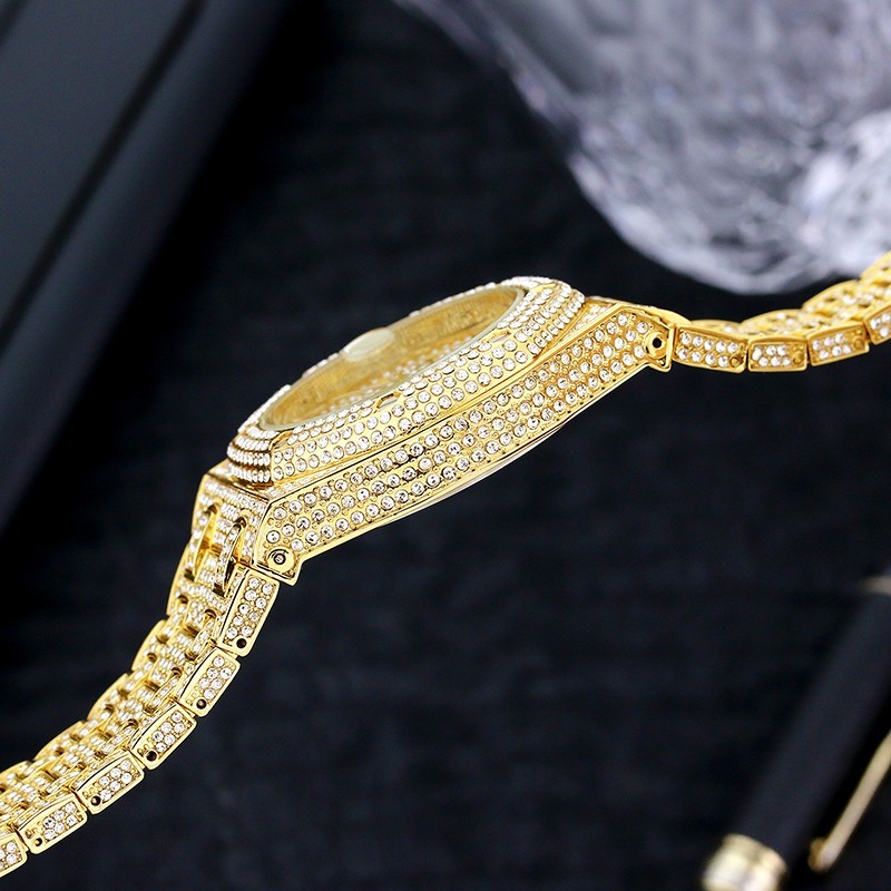 Luxury Hip Hop Custom Bling Ice out Men’s Watch Iced Gold Cz Diamond Chronograph