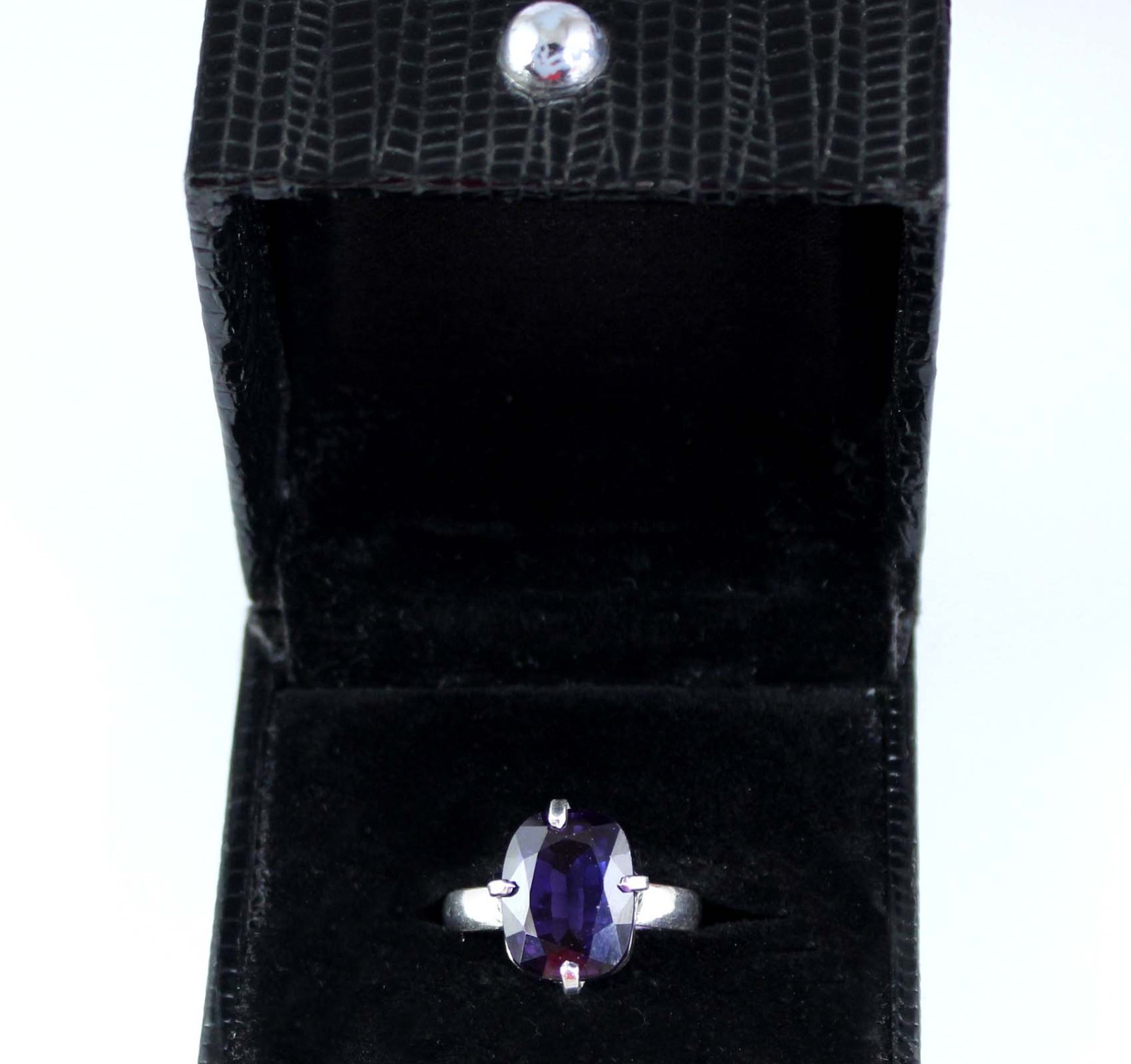 Gemstone Engagement Ring Natural Cushion Boysenberry Sapphire 11.30 Ct Certified