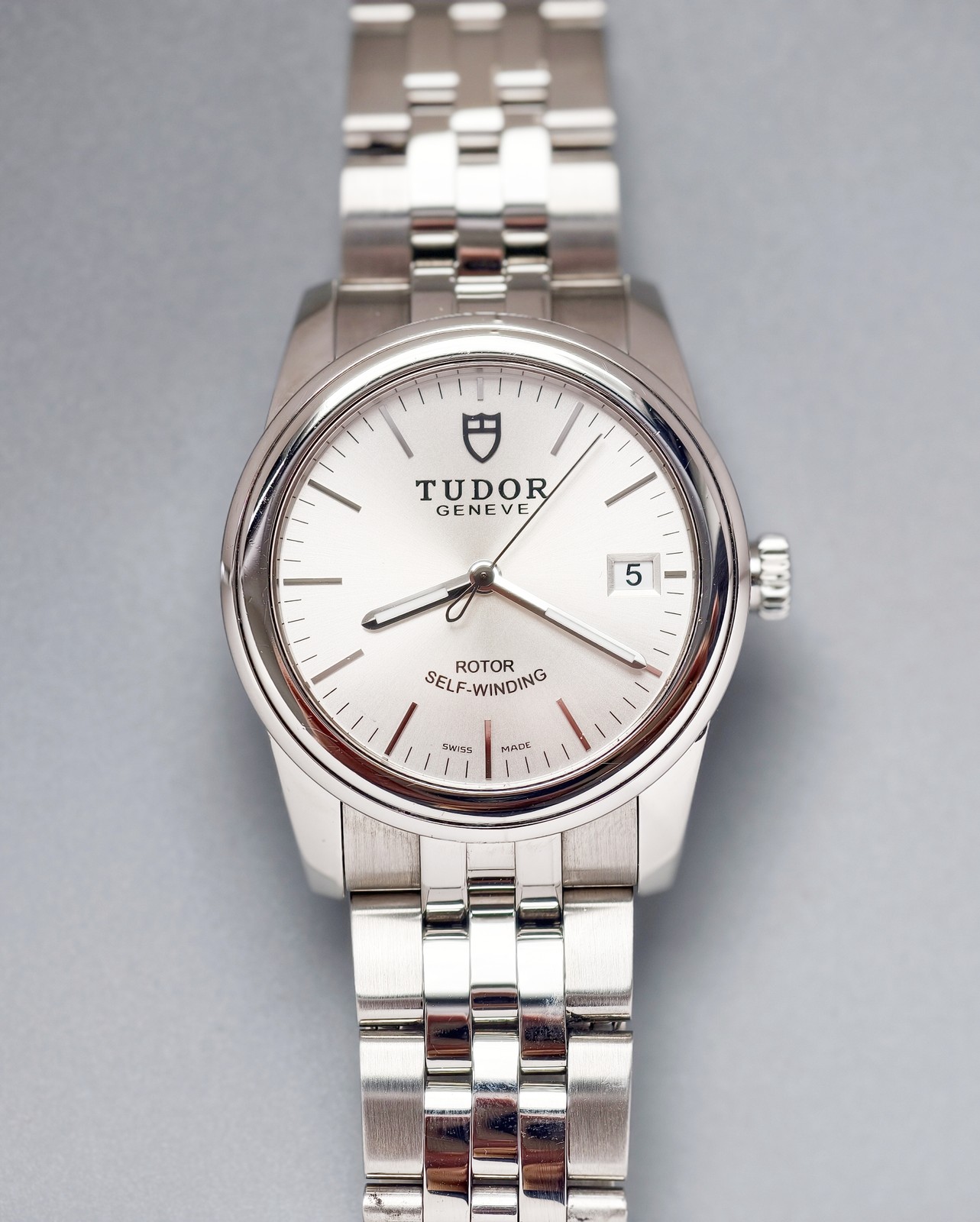 Tudor Sliver Scale Dial Glamour M55000-0005 Men’s Watch Automatic 36mm Date
